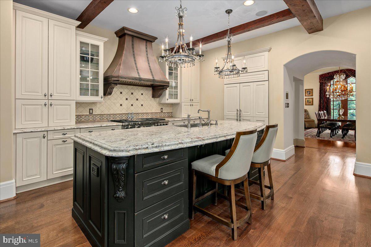 CLIFTON - Residential