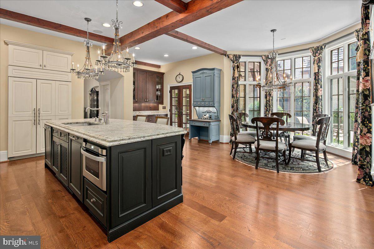 CLIFTON - Residential