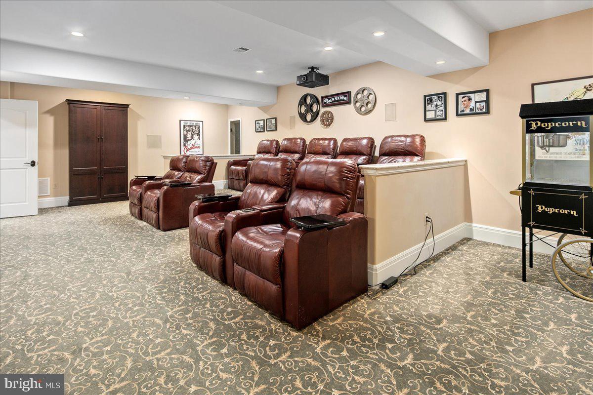 CLIFTON - Residential