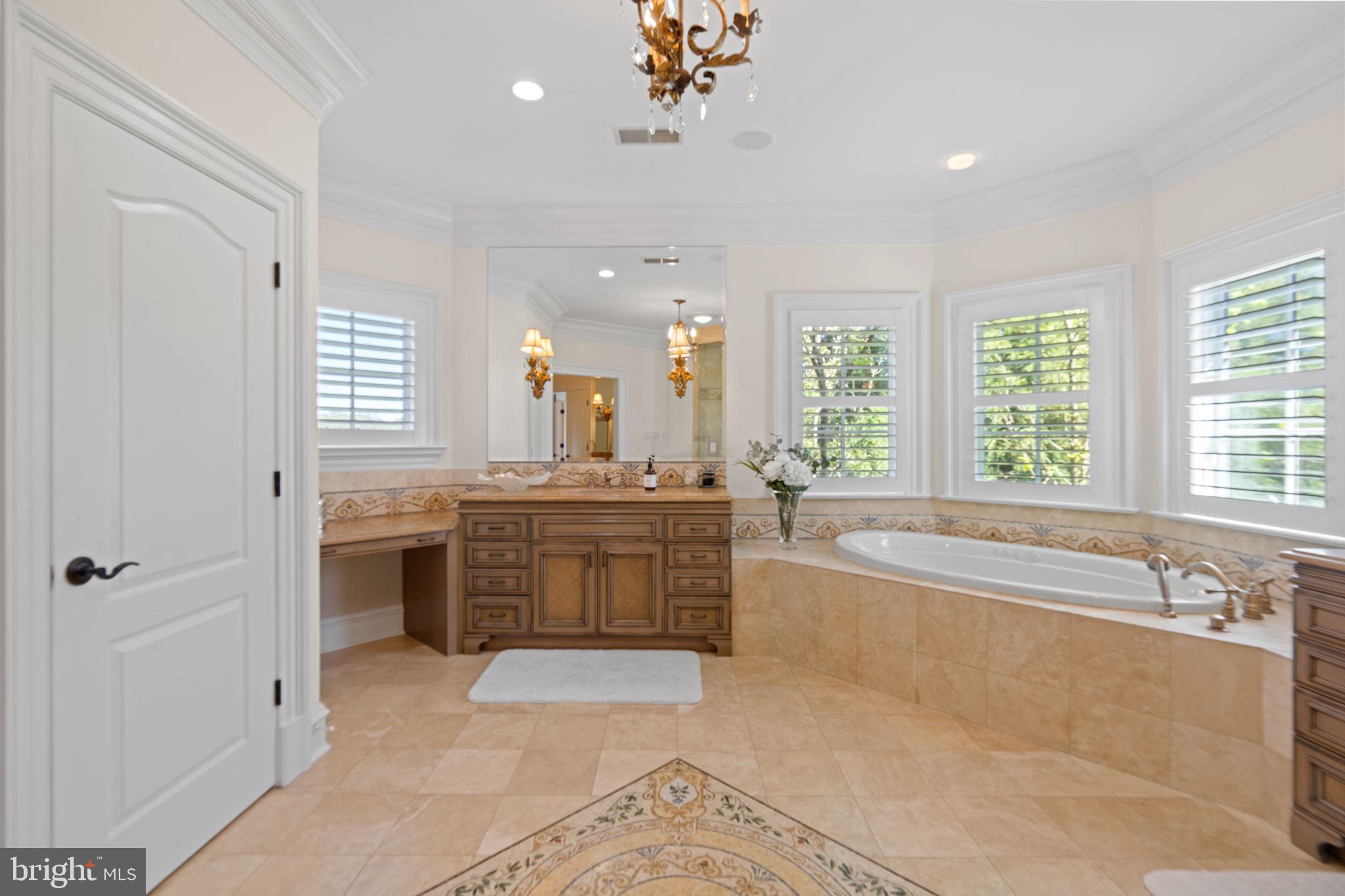 DEERFIELD FARM - Residential