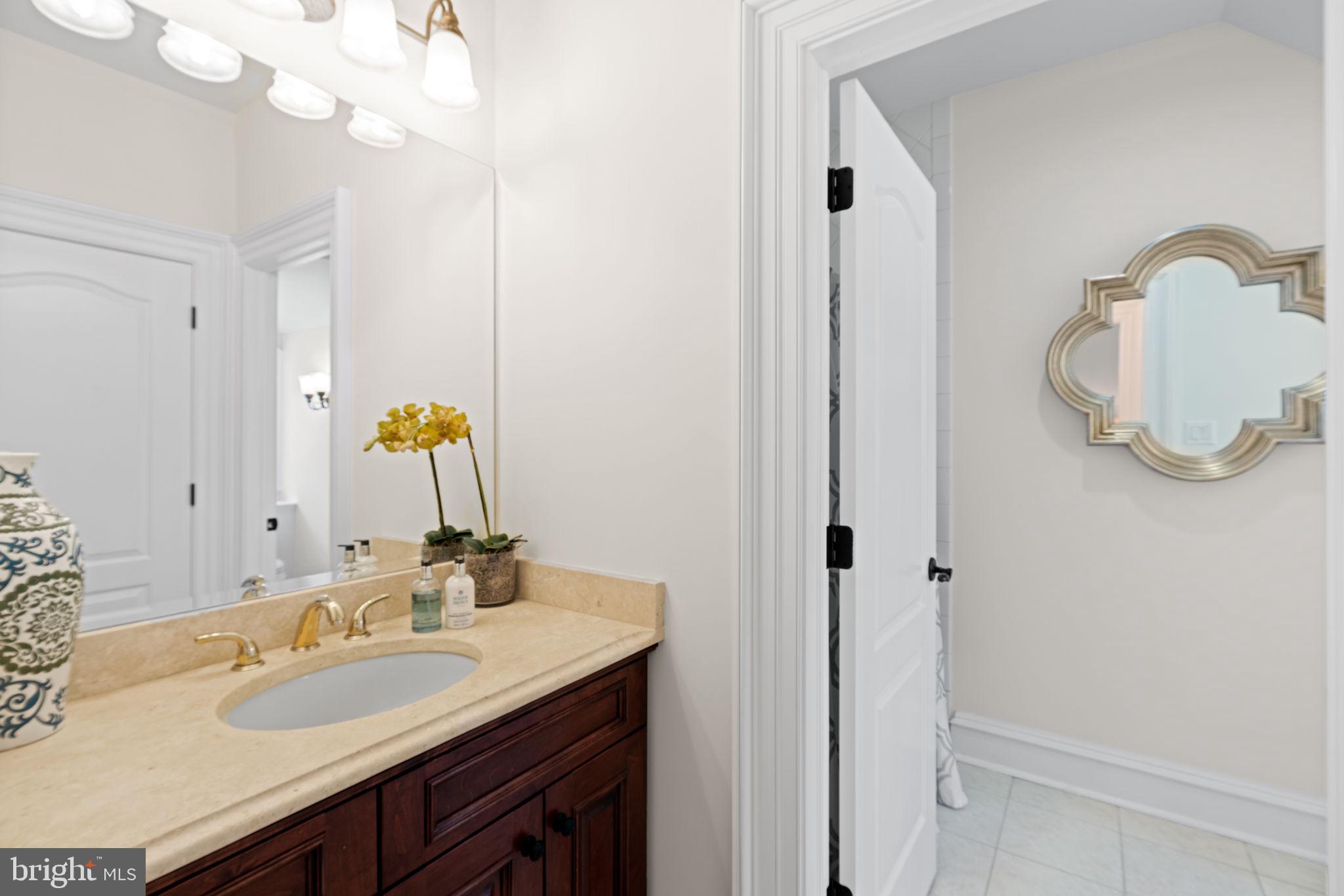 DEERFIELD FARM - Residential