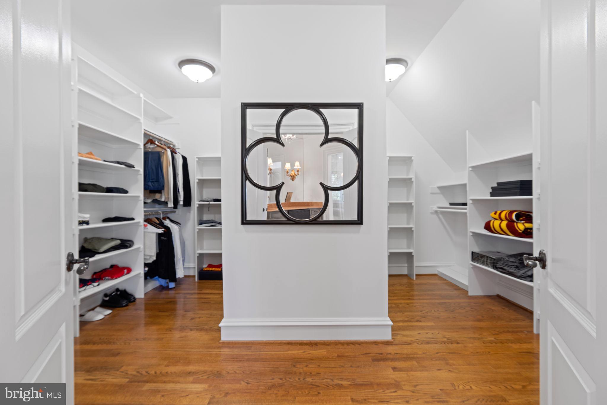 DEERFIELD FARM - Residential