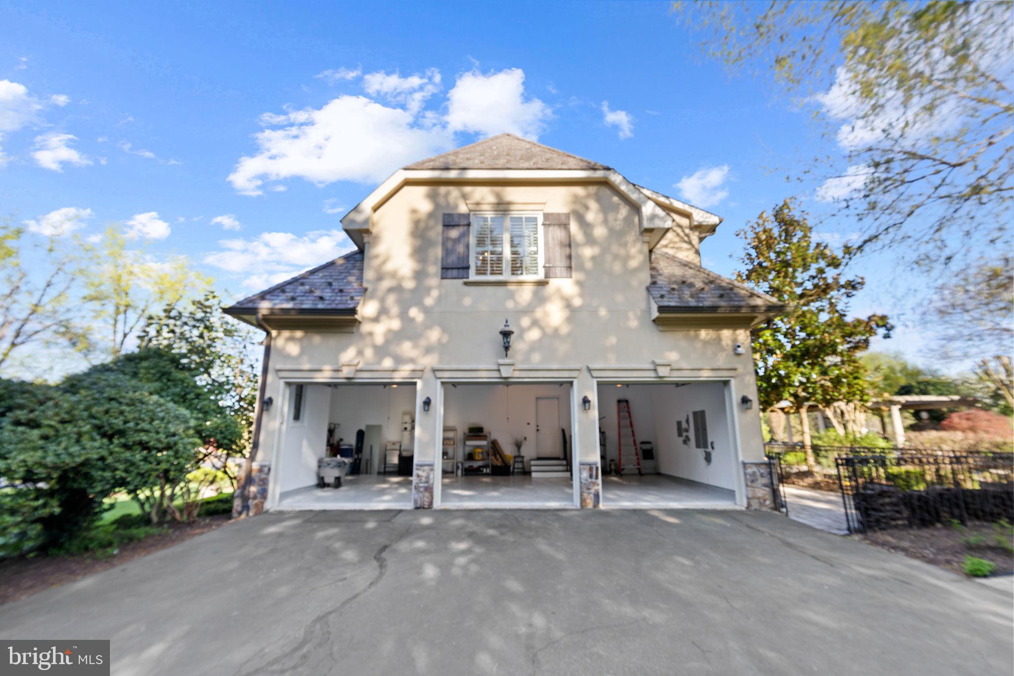 DEERFIELD FARM - Residential