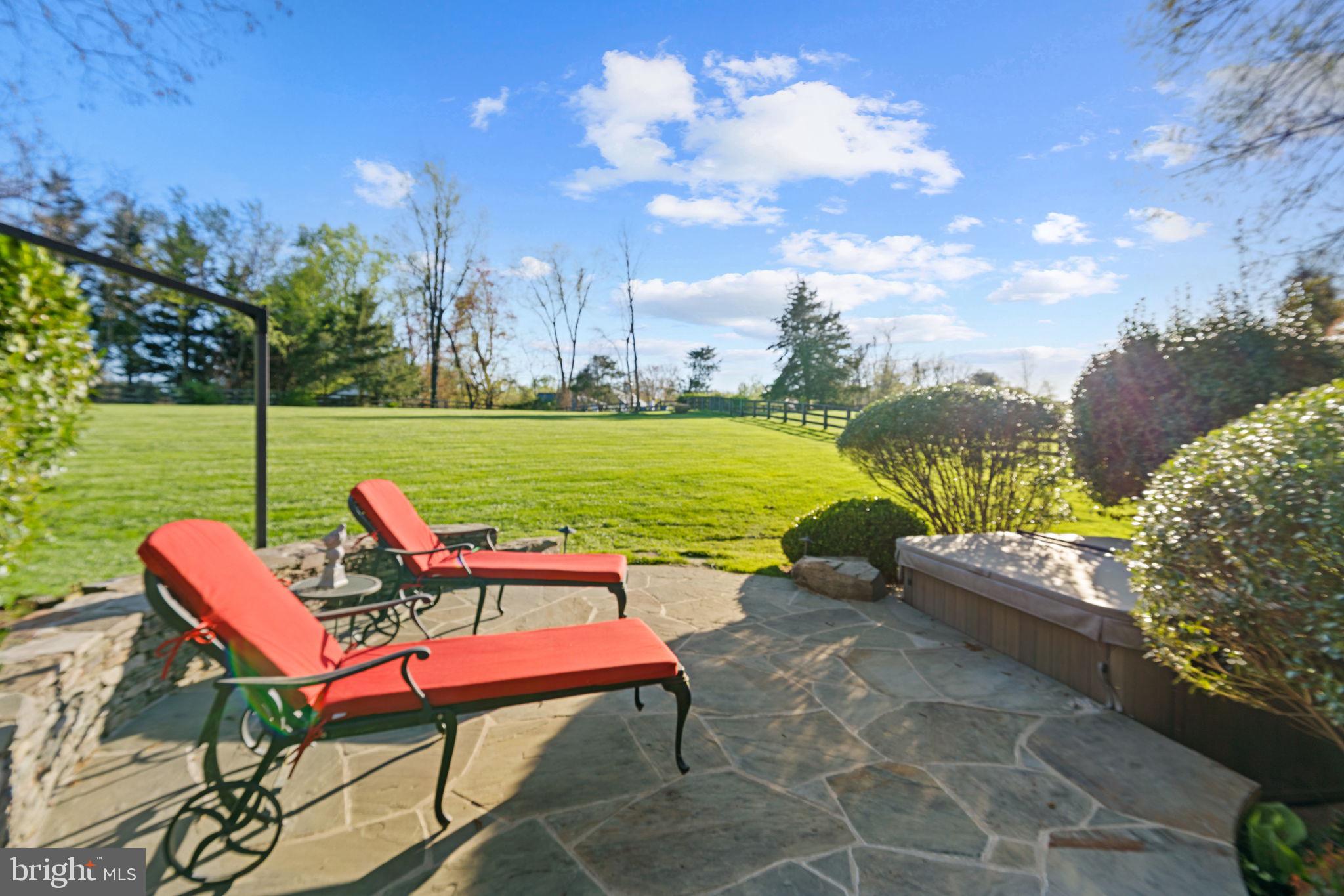 DEERFIELD FARM - Residential