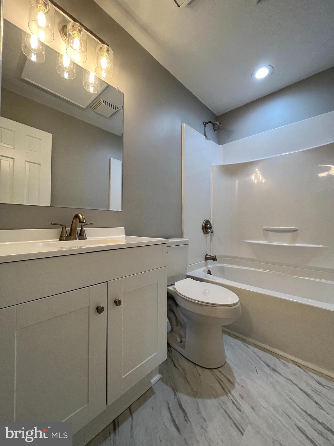 TUSCAWILLA HILLS - Residential