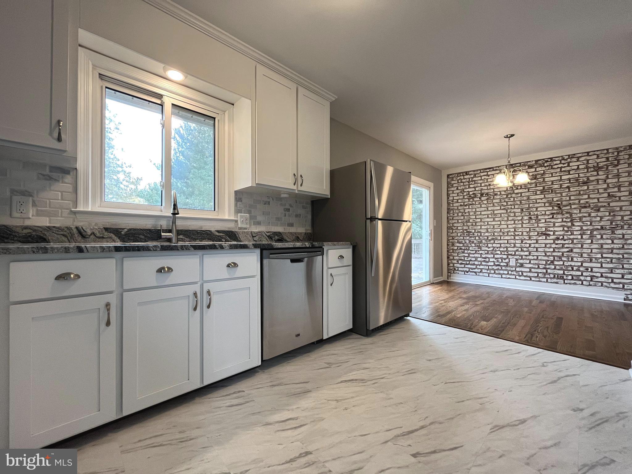 TUSCAWILLA HILLS - Residential