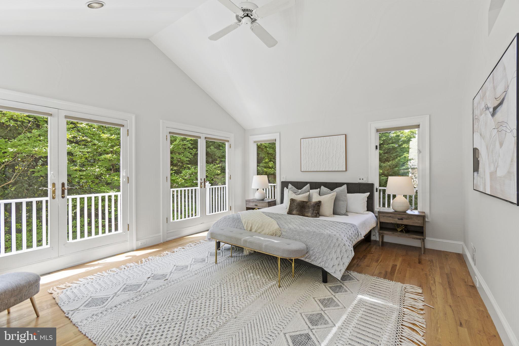 CLEVELAND PARK - Residential