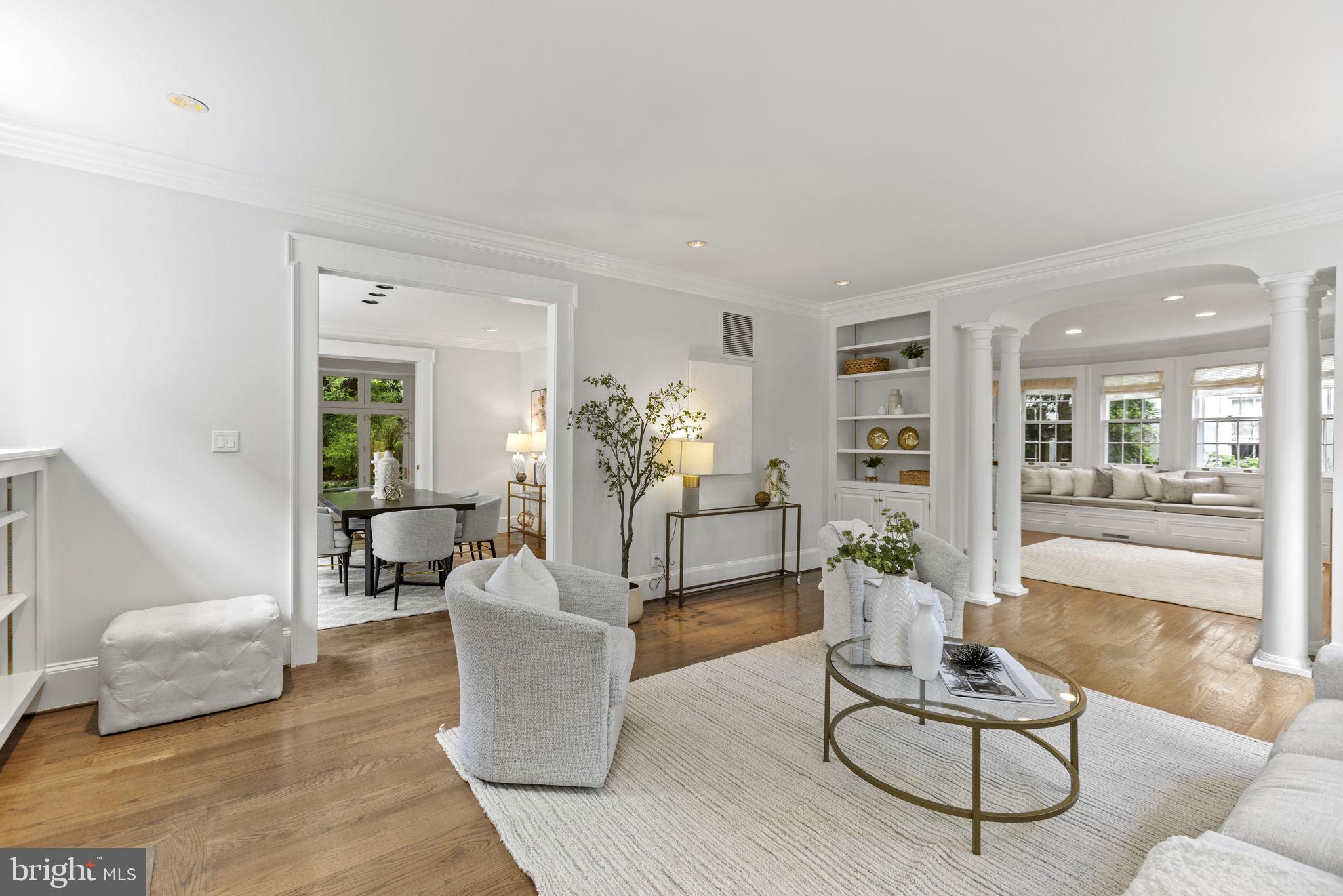 CLEVELAND PARK - Residential