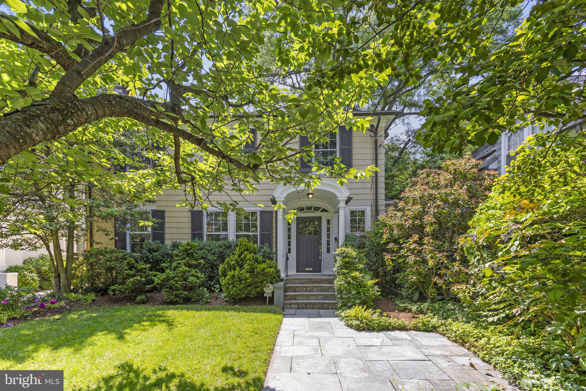 CLEVELAND PARK - Residential