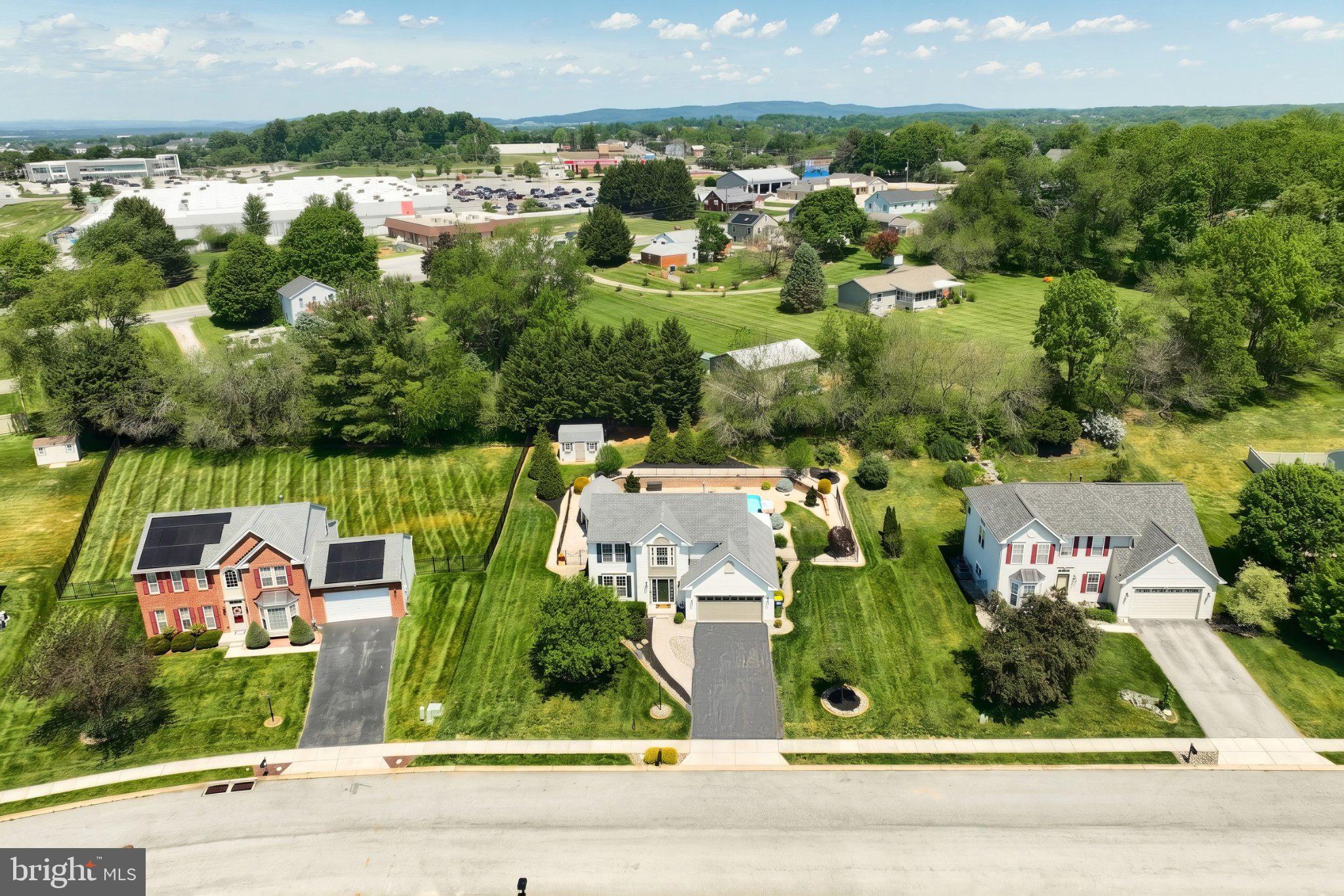 448 EL VISTA DRIVE