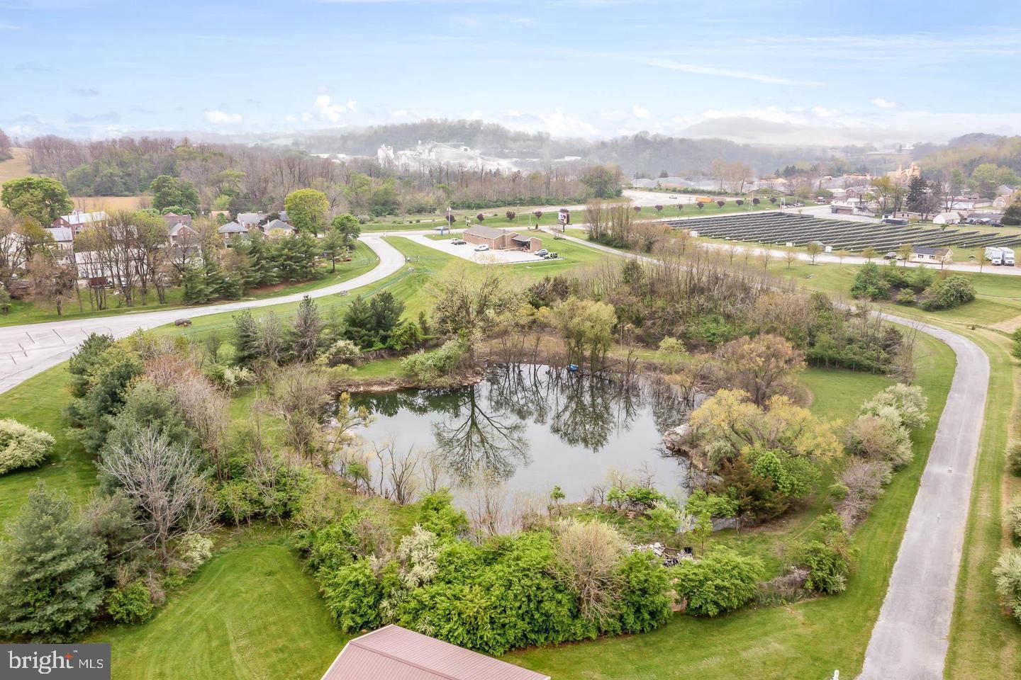 5297 LINCOLN HIGHWAY W
