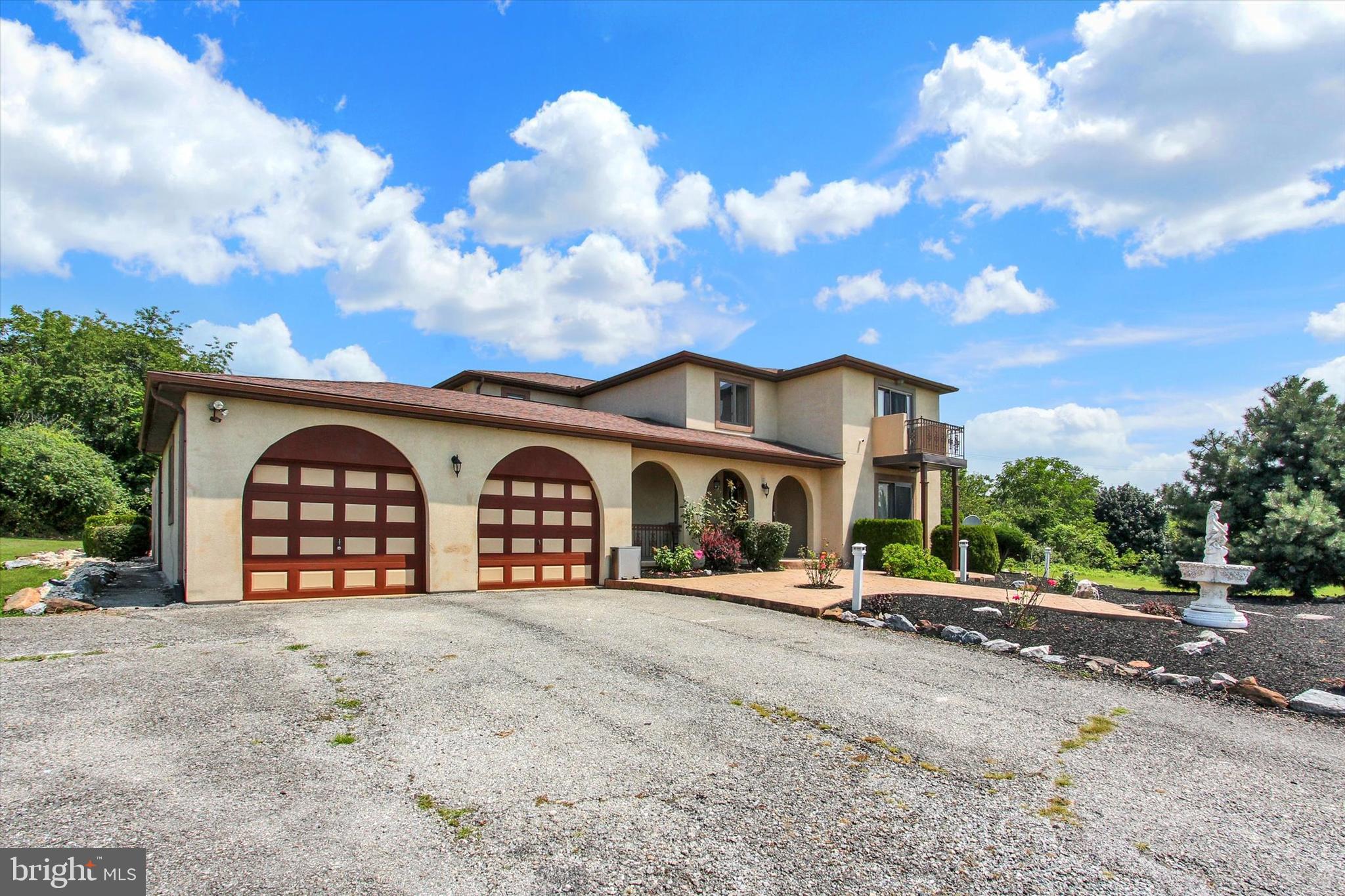 5297 LINCOLN HIGHWAY W
