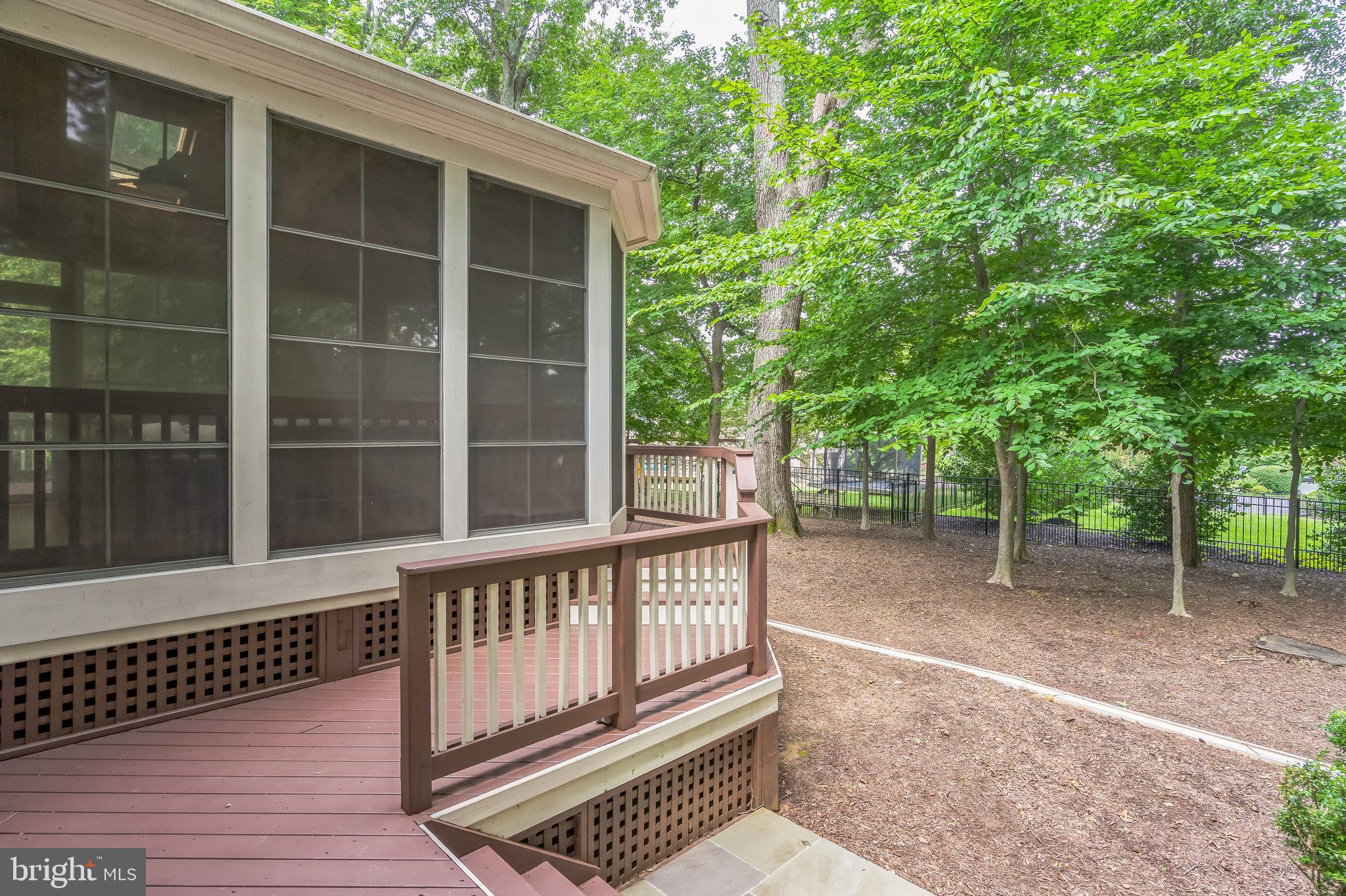 10680 ALLIWELLS COURT