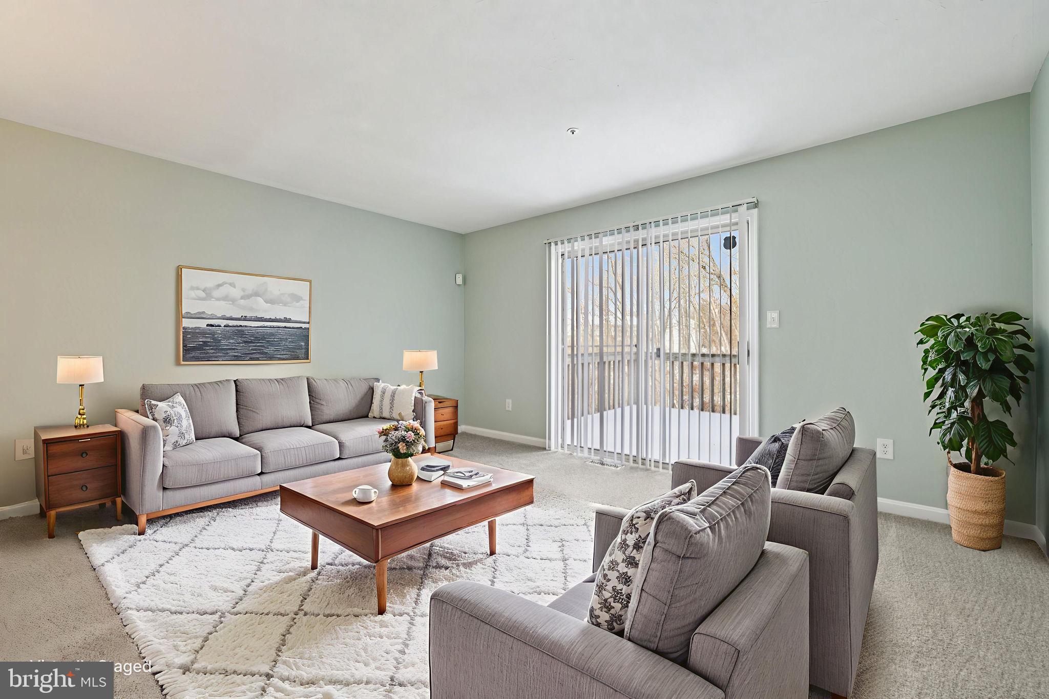 SHEFFIELD GLEN TOWNHOMES - Residential