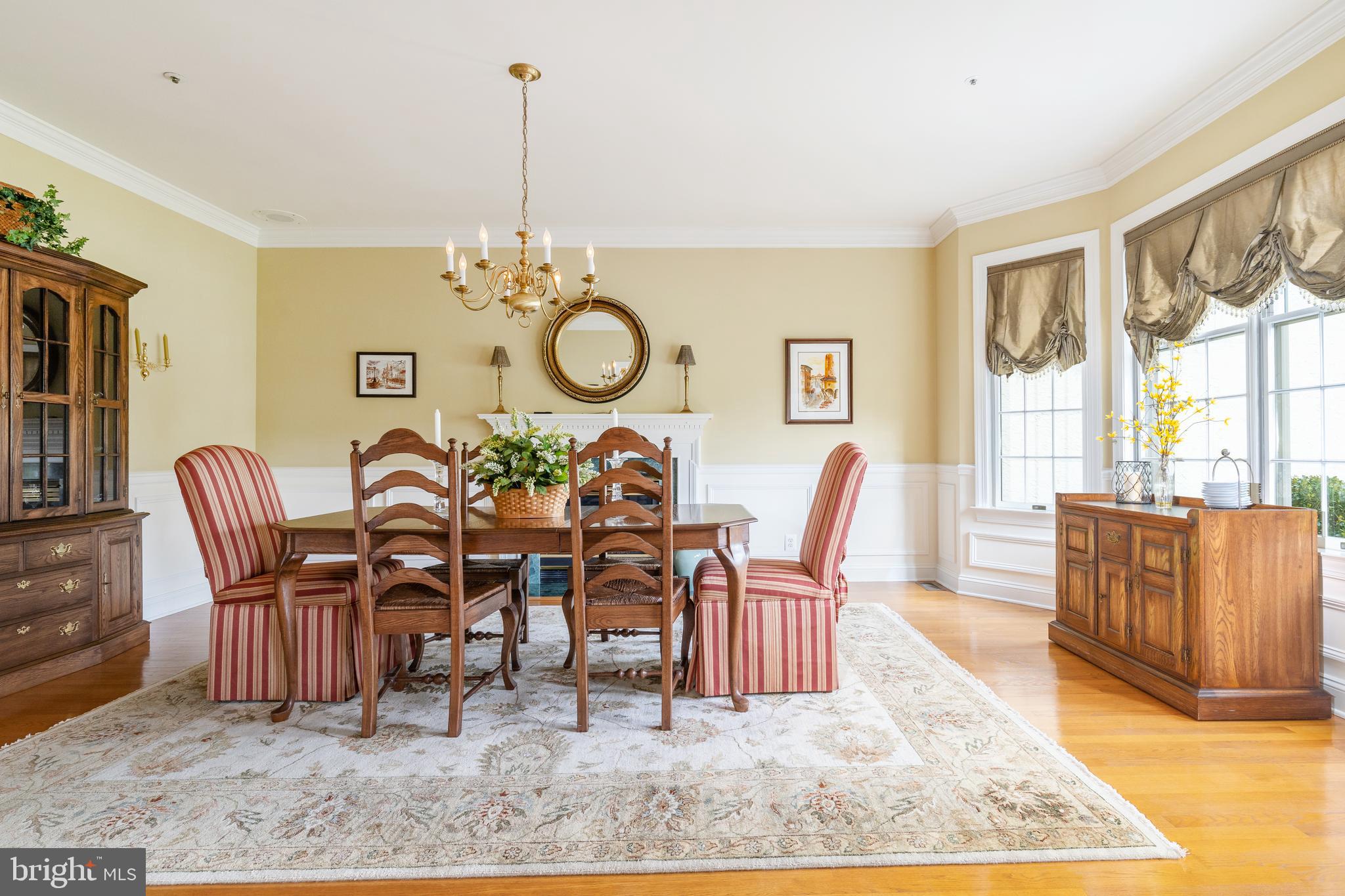 COUNTRY CLUB ESTS - Residential