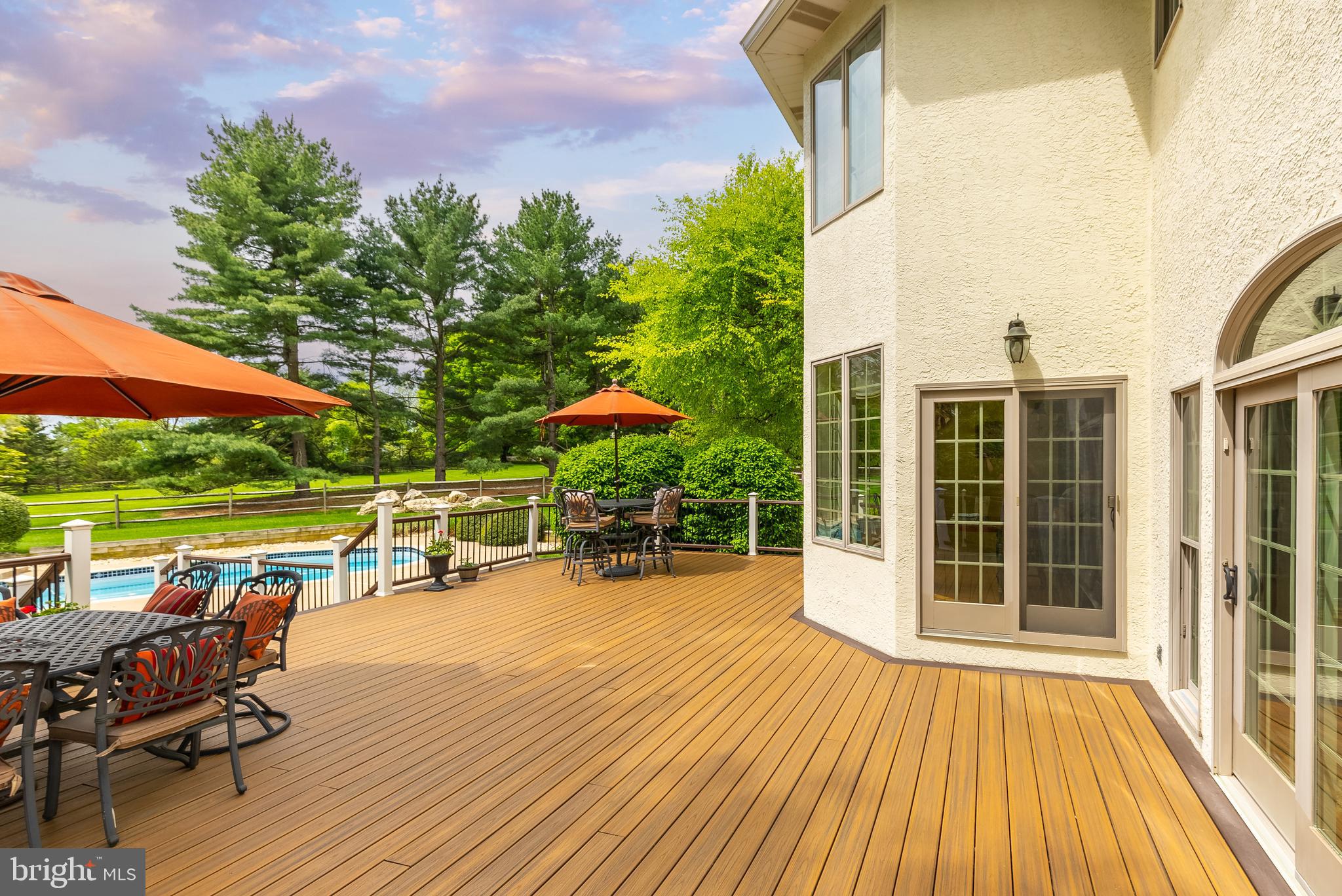 COUNTRY CLUB ESTS - Residential