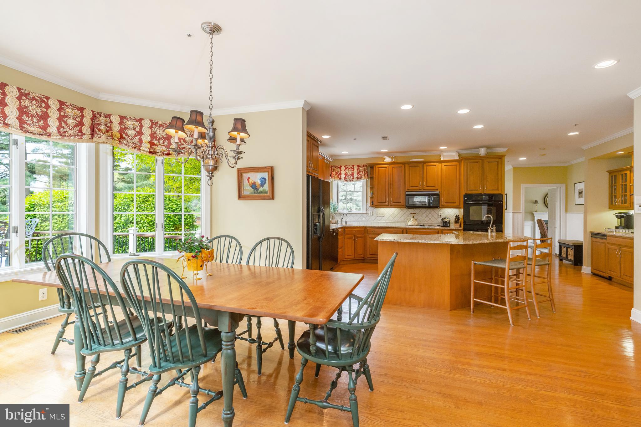 COUNTRY CLUB ESTS - Residential