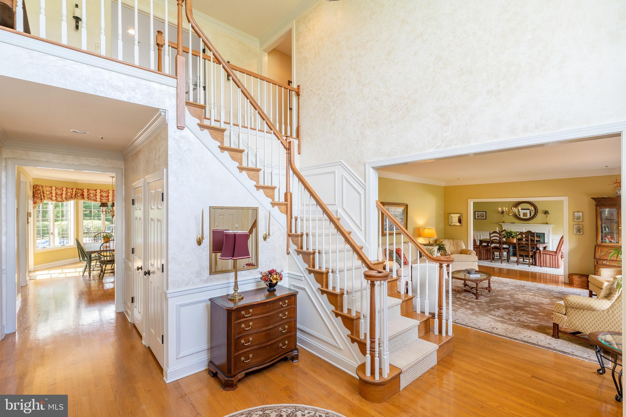 COUNTRY CLUB ESTS - Residential