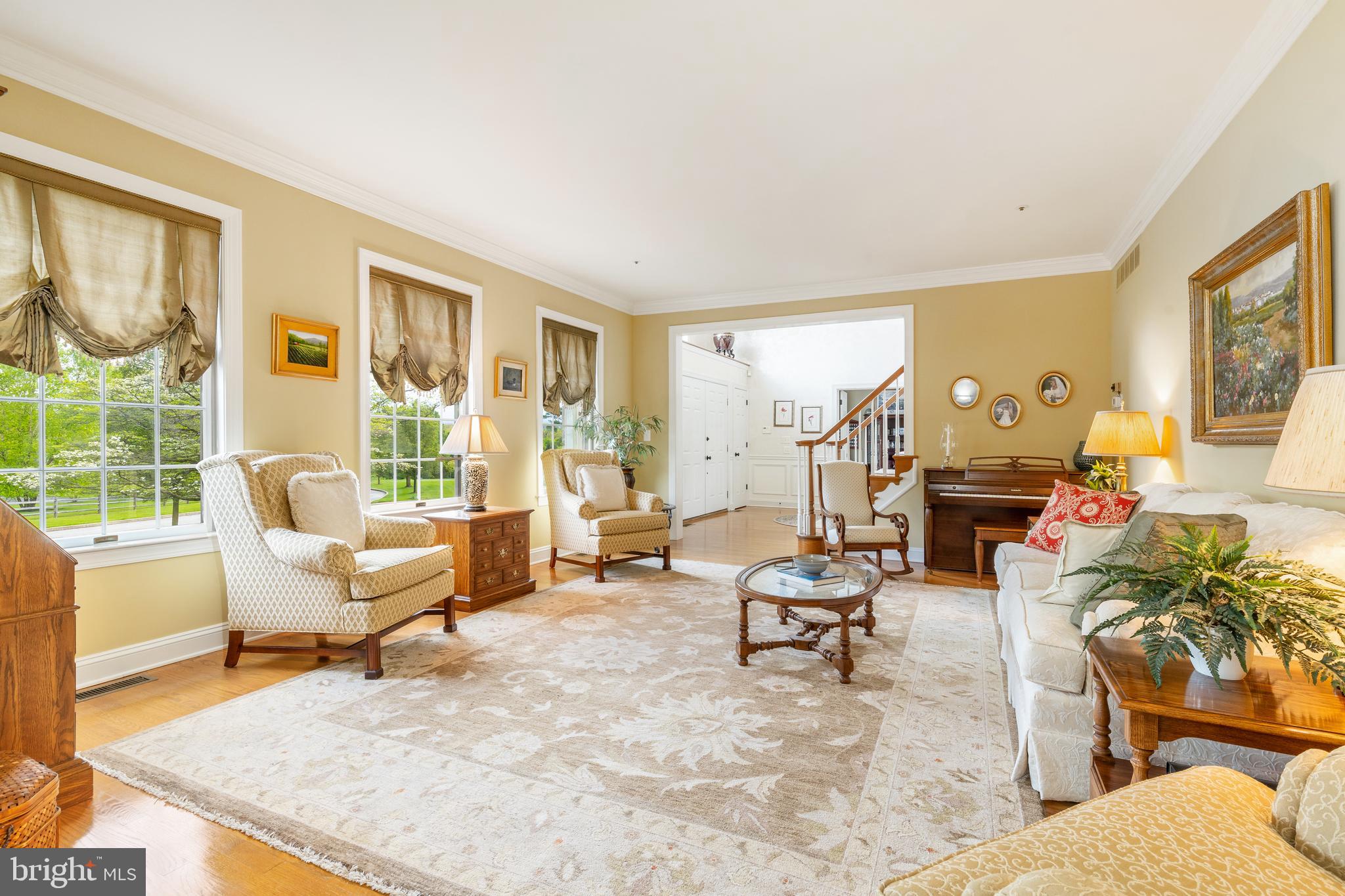 COUNTRY CLUB ESTS - Residential