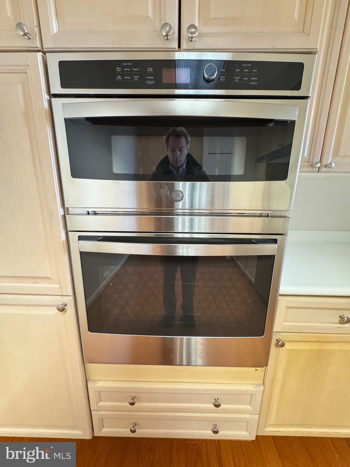 LANSDOWNE WOODS LEISURE WORLD - Residential Lease