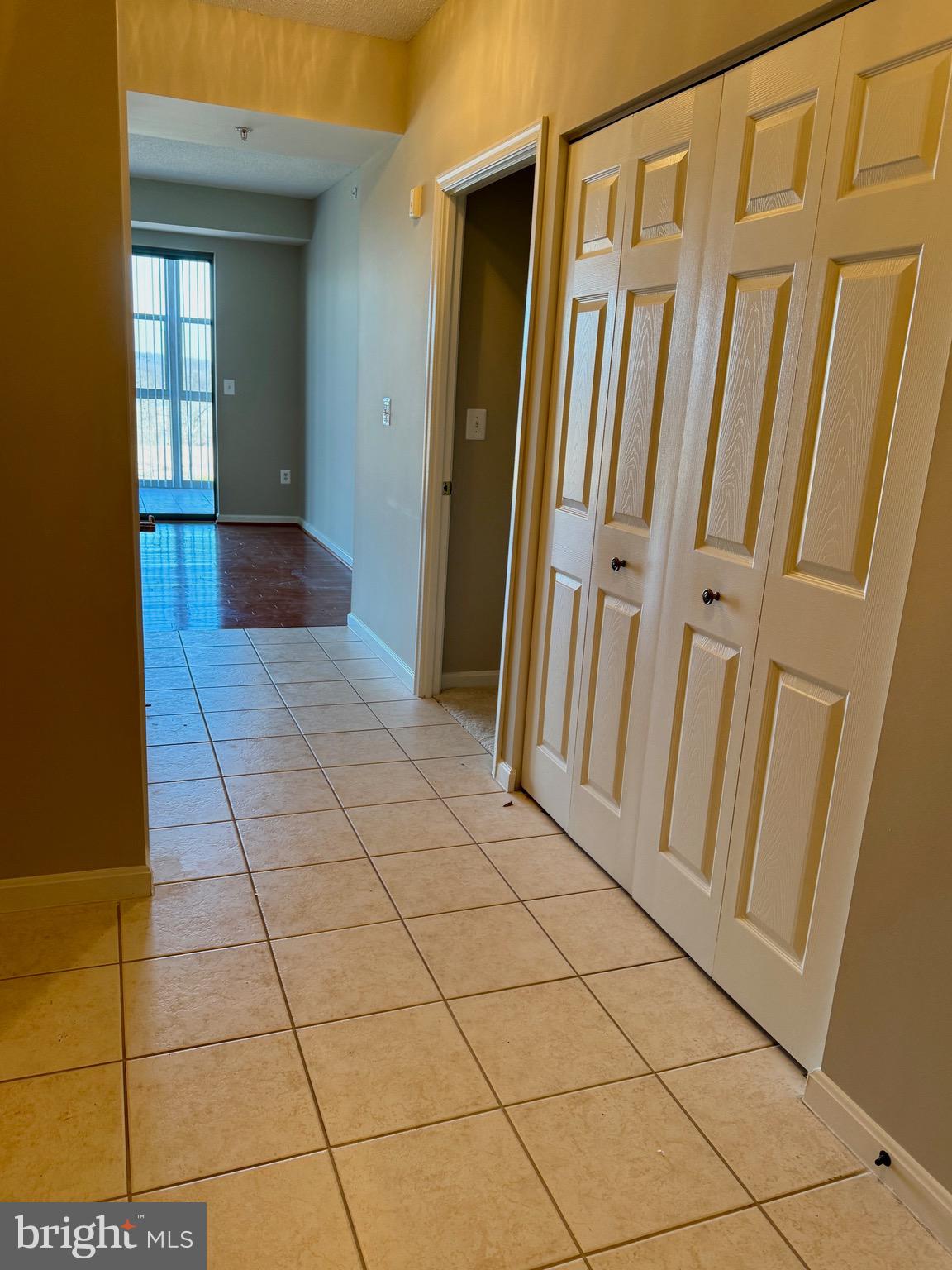 LANSDOWNE WOODS LEISURE WORLD - Residential Lease