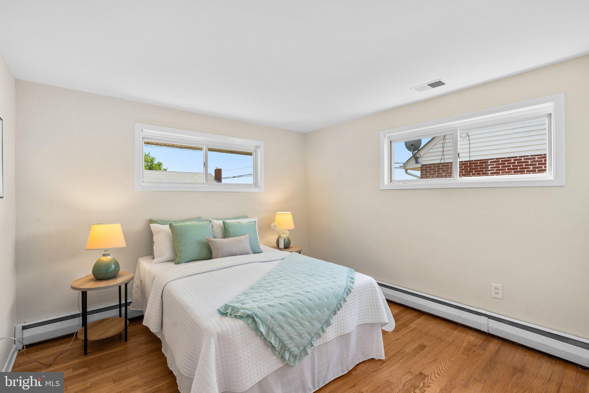 RIVIERA BEACH - Residential