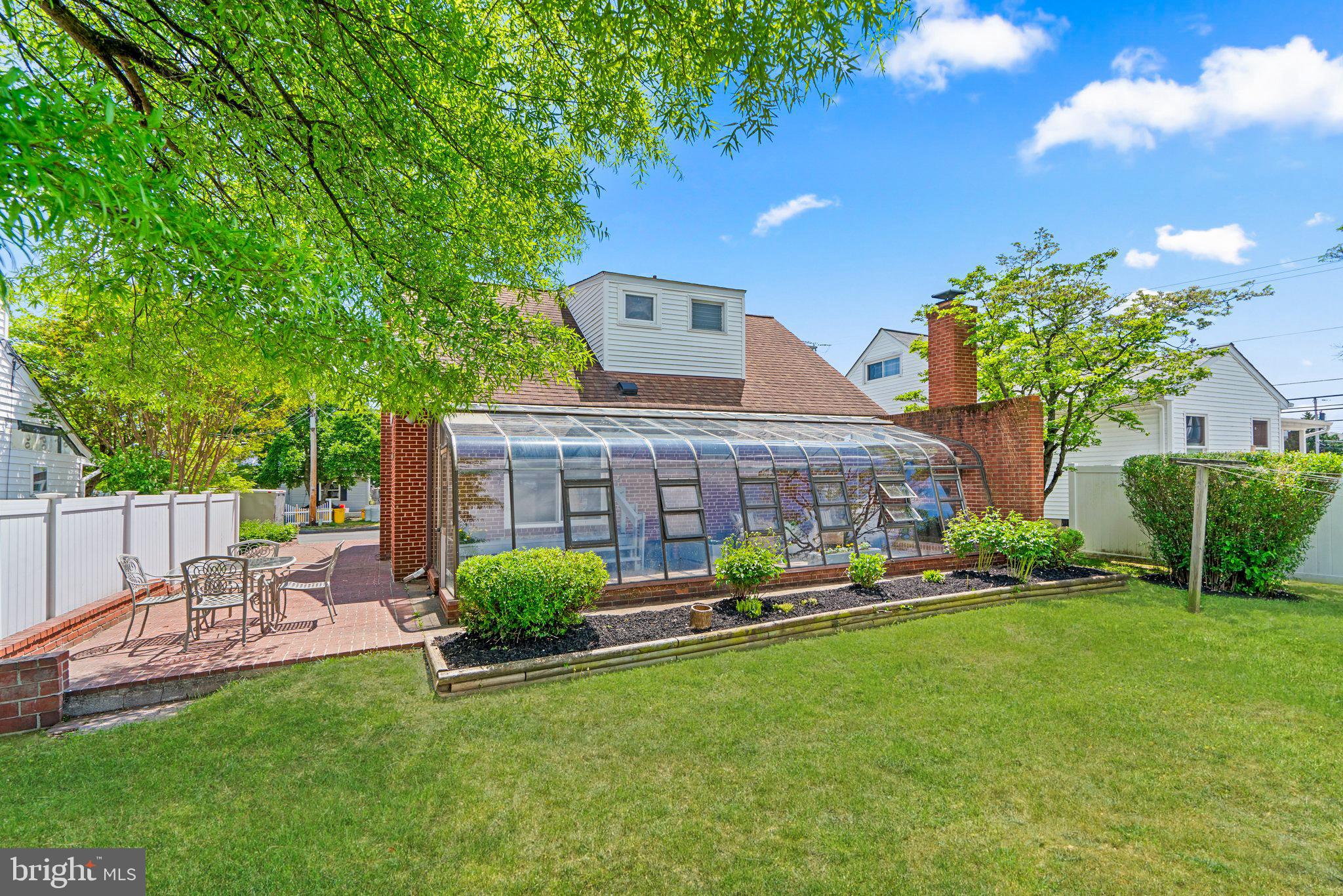 RIVIERA BEACH - Residential