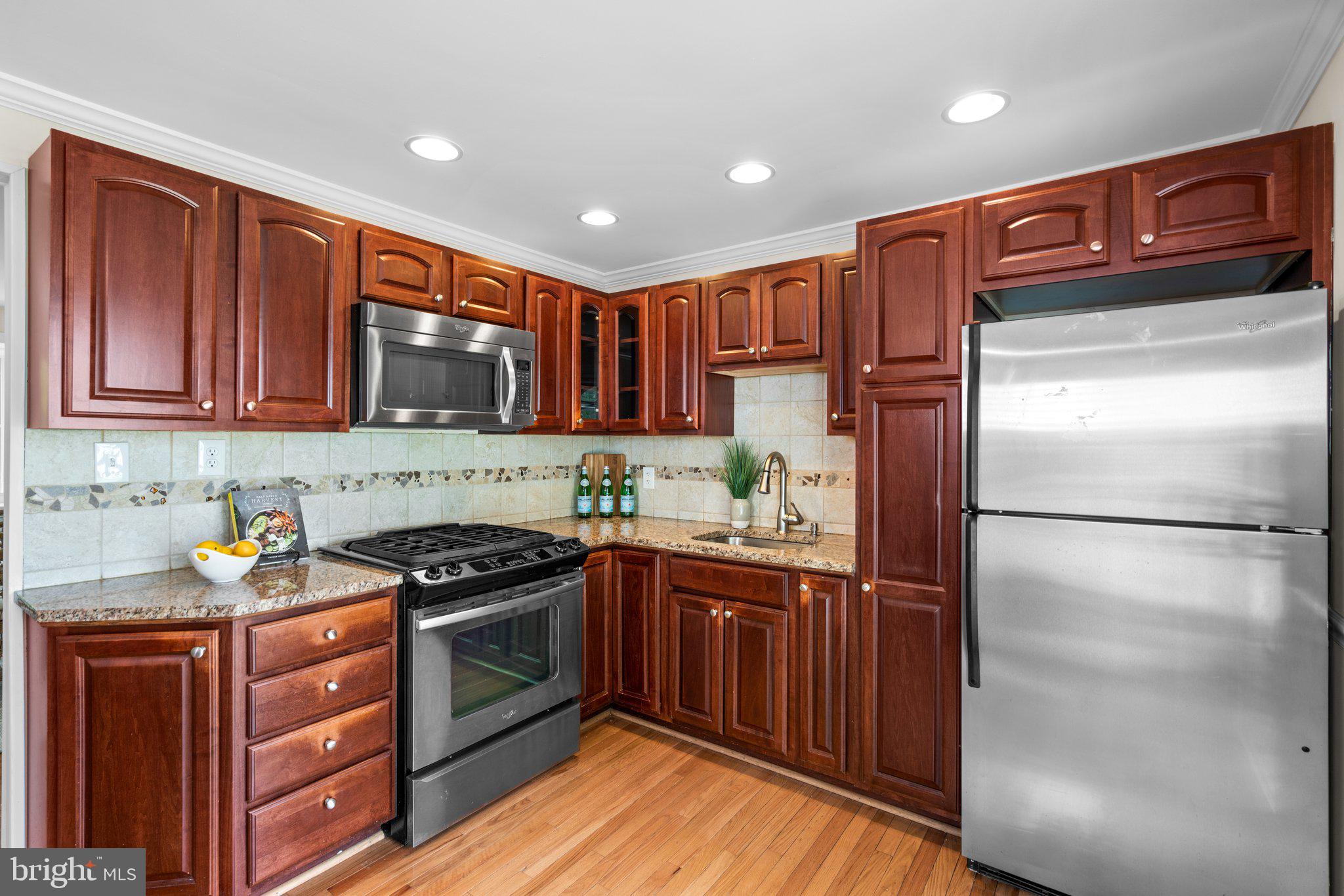 RIVIERA BEACH - Residential