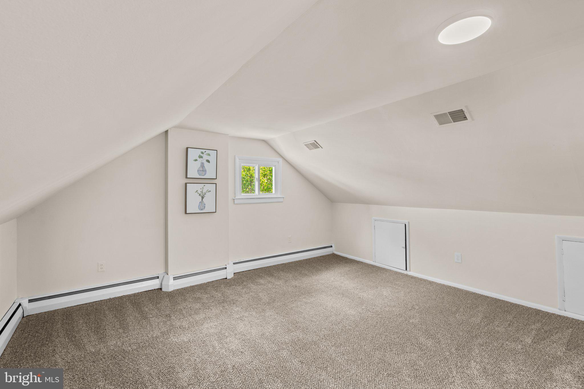 RIVIERA BEACH - Residential