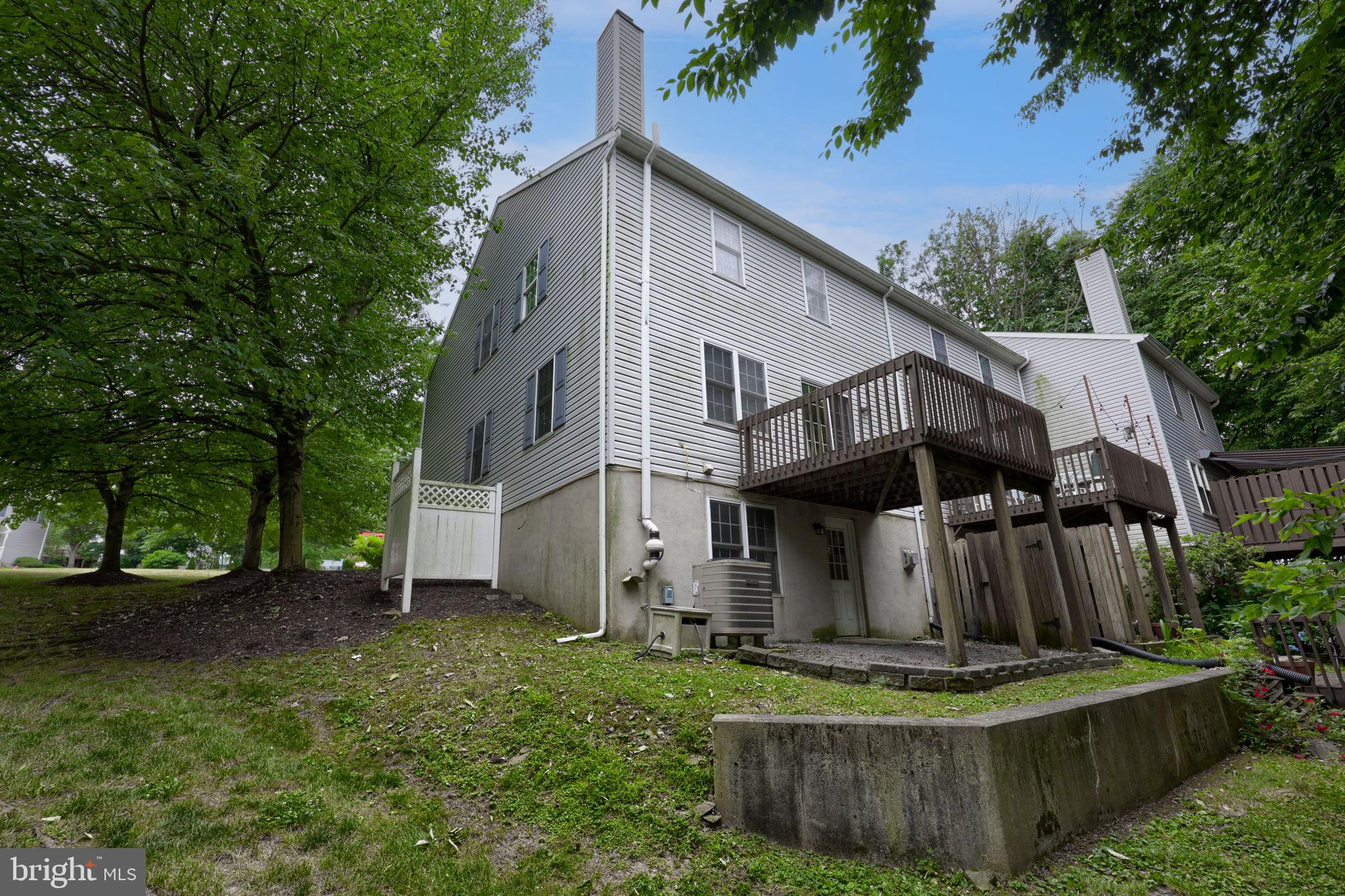 101 TOPLAND DRIVE