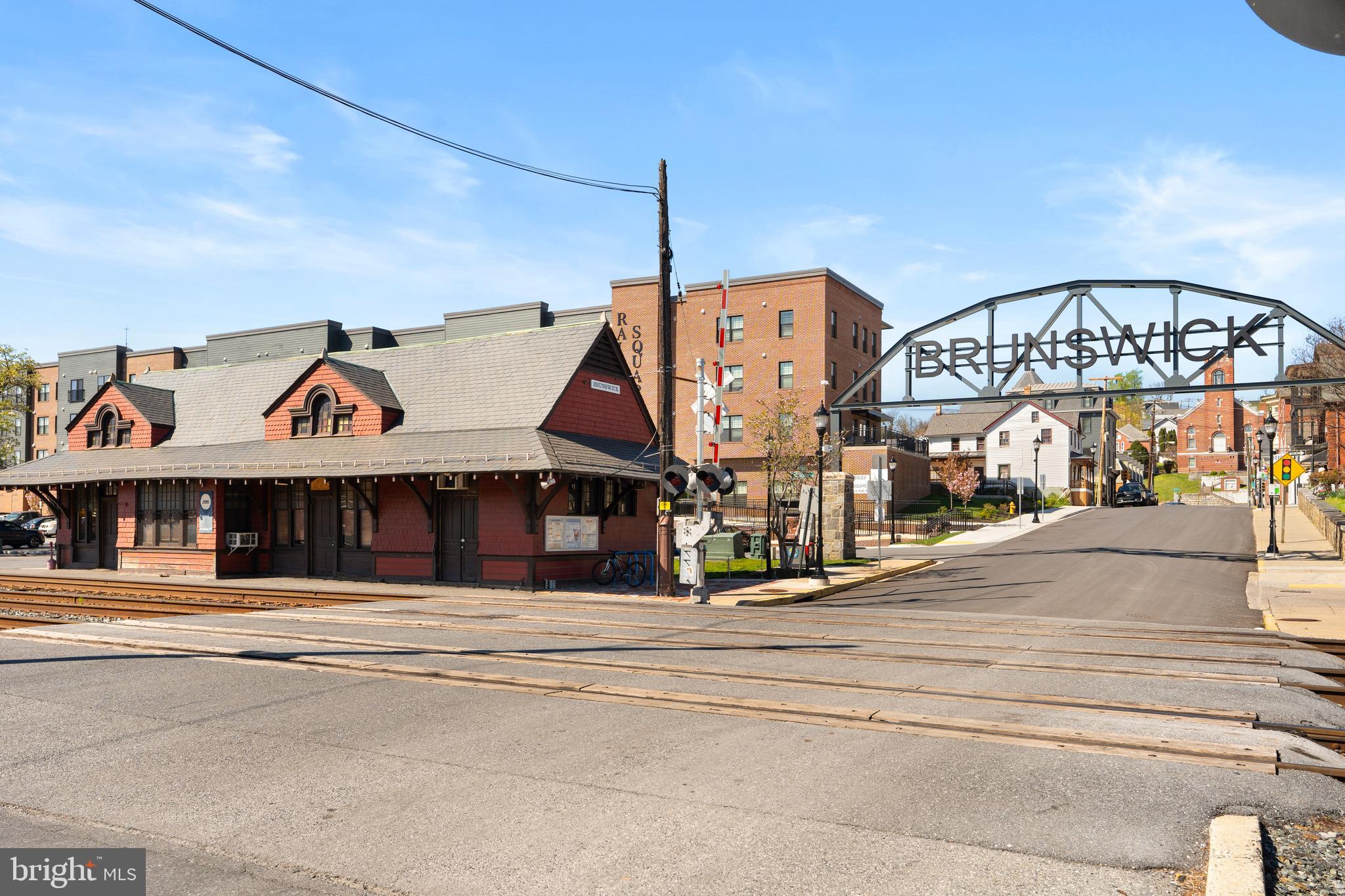 BRUNSWICK - Residential