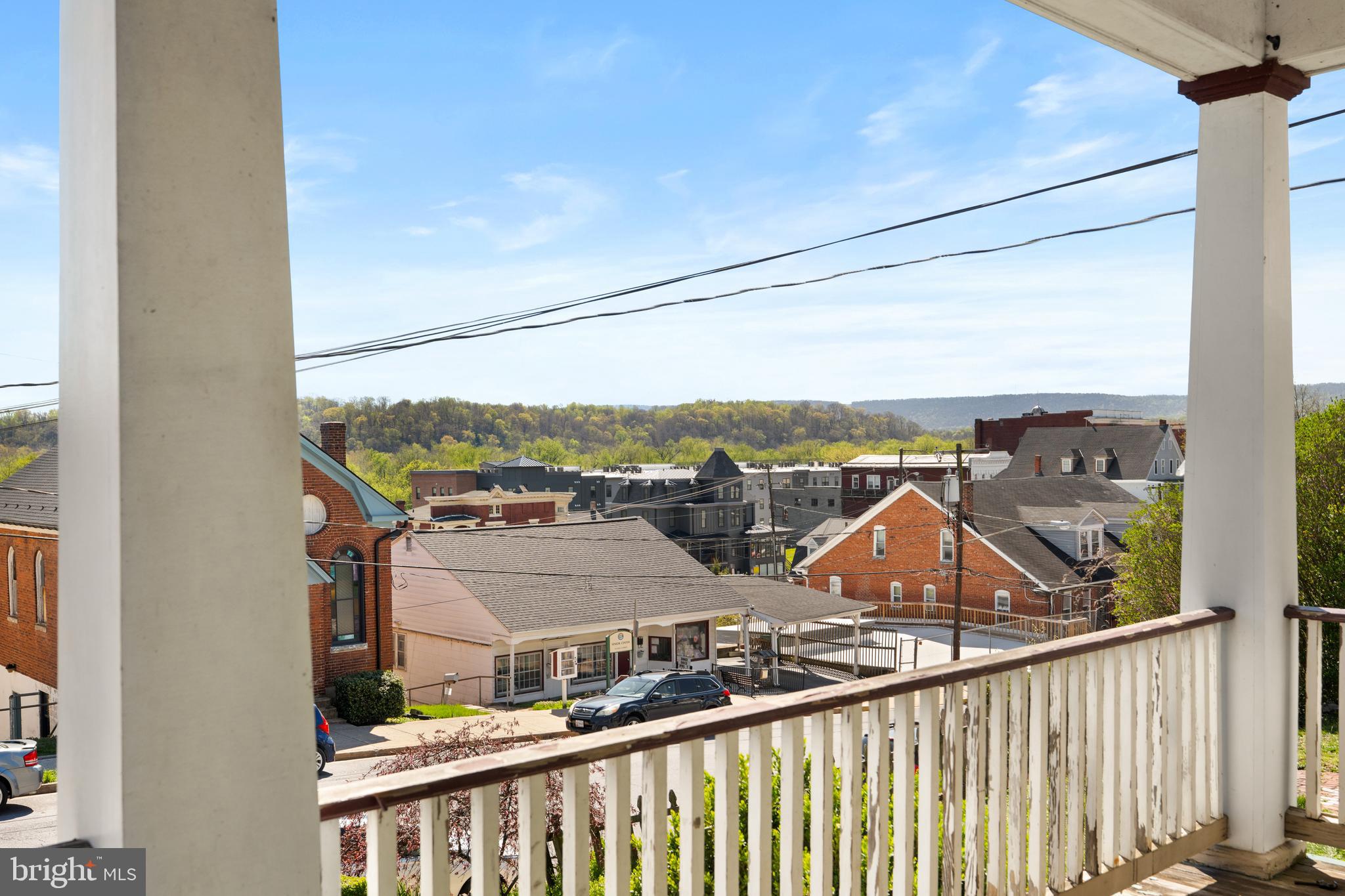 BRUNSWICK - Residential