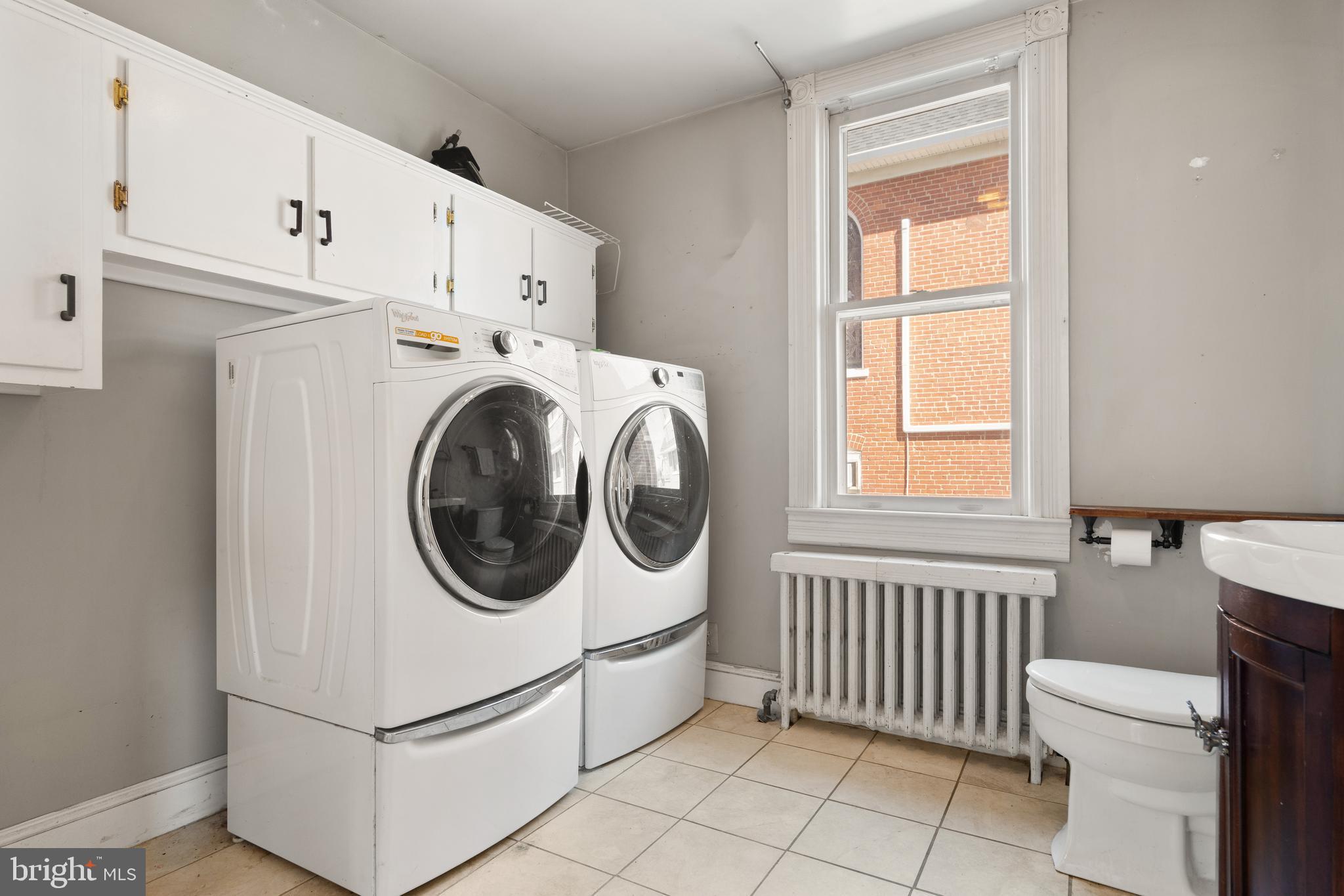 BRUNSWICK - Residential