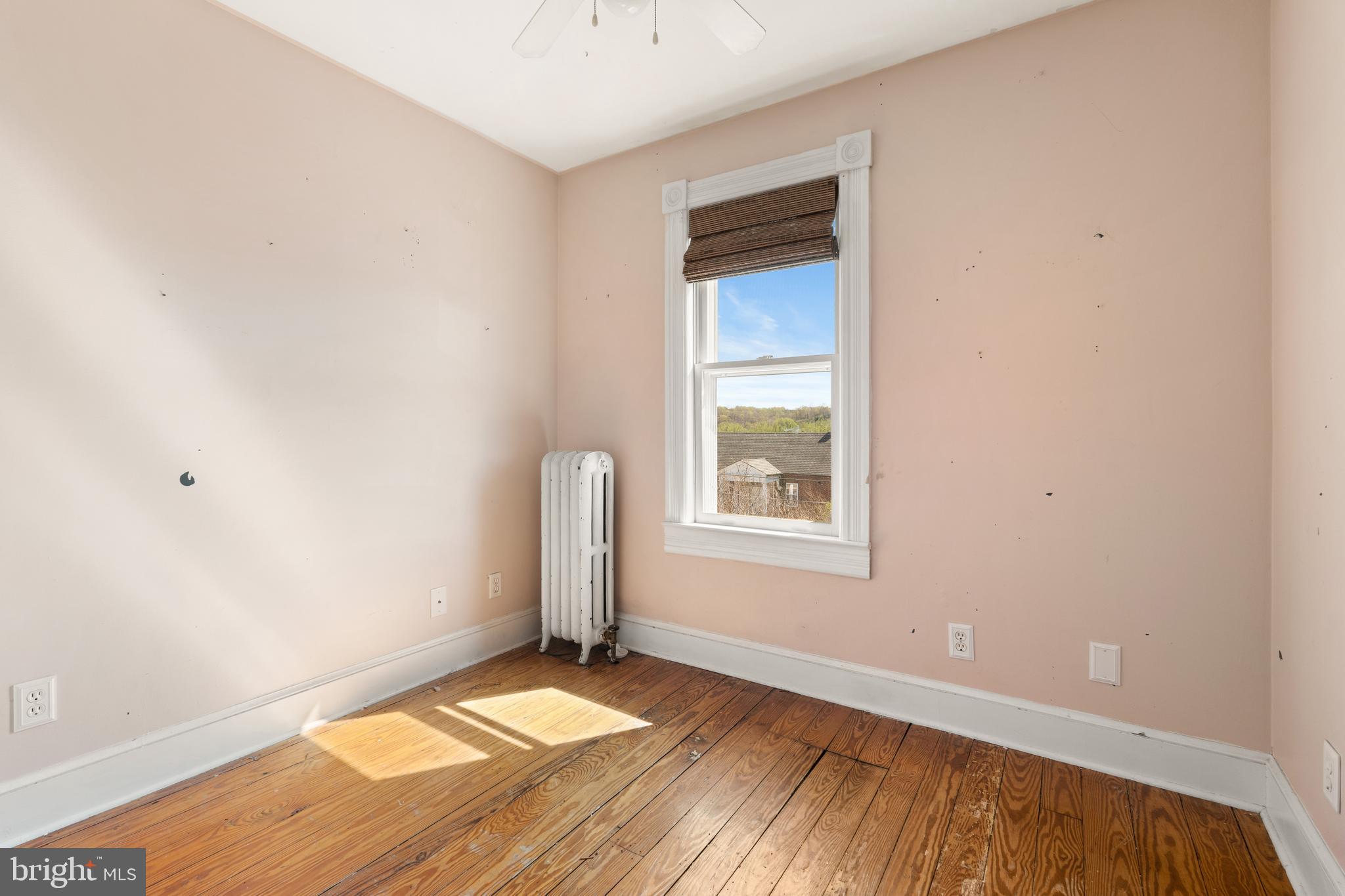 BRUNSWICK - Residential