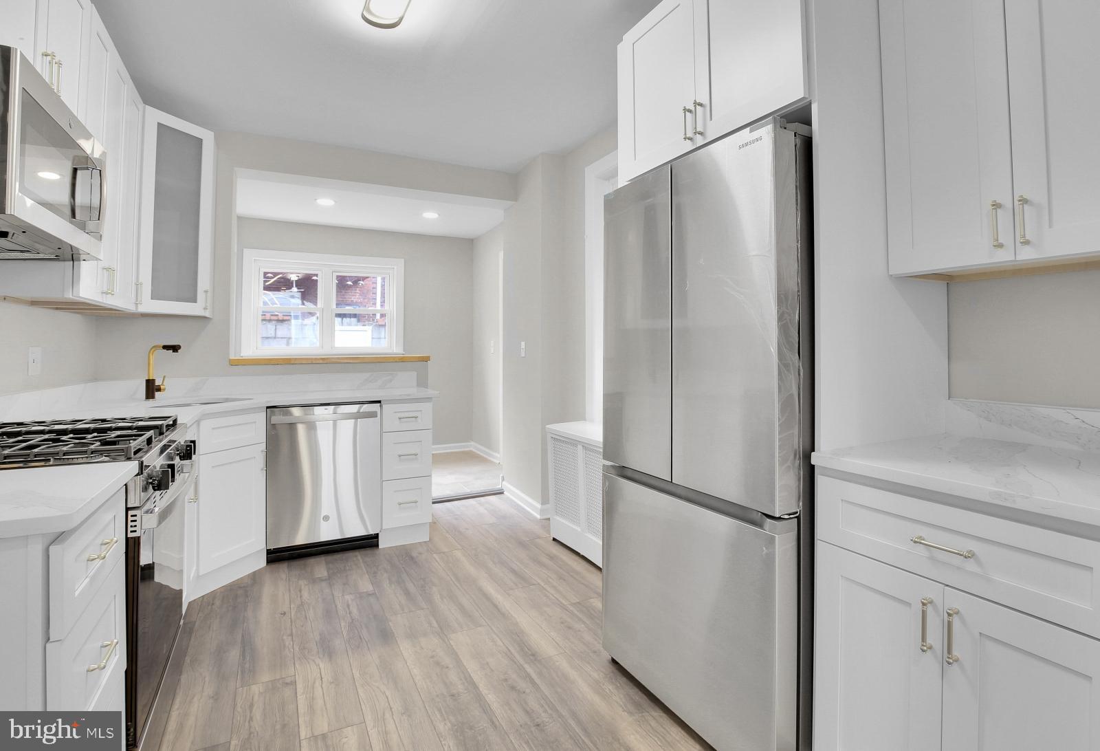 MELROSE - Residential Lease