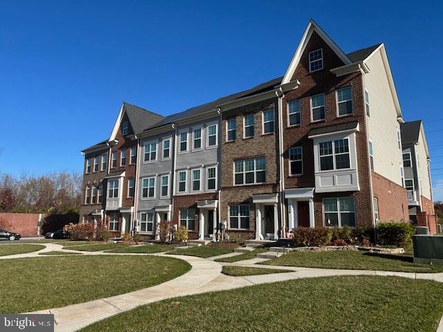 BRICK YARD STATION - Residential