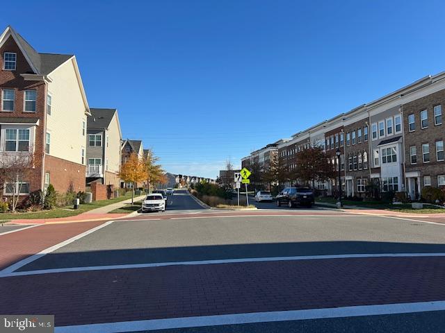 BRICK YARD STATION - Residential