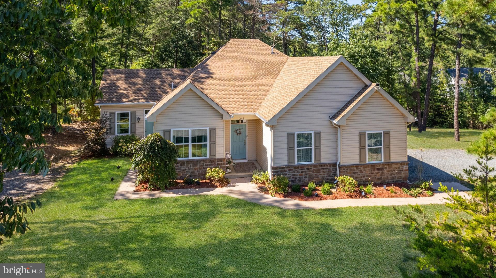 243 BITTLEWOOD AVENUE