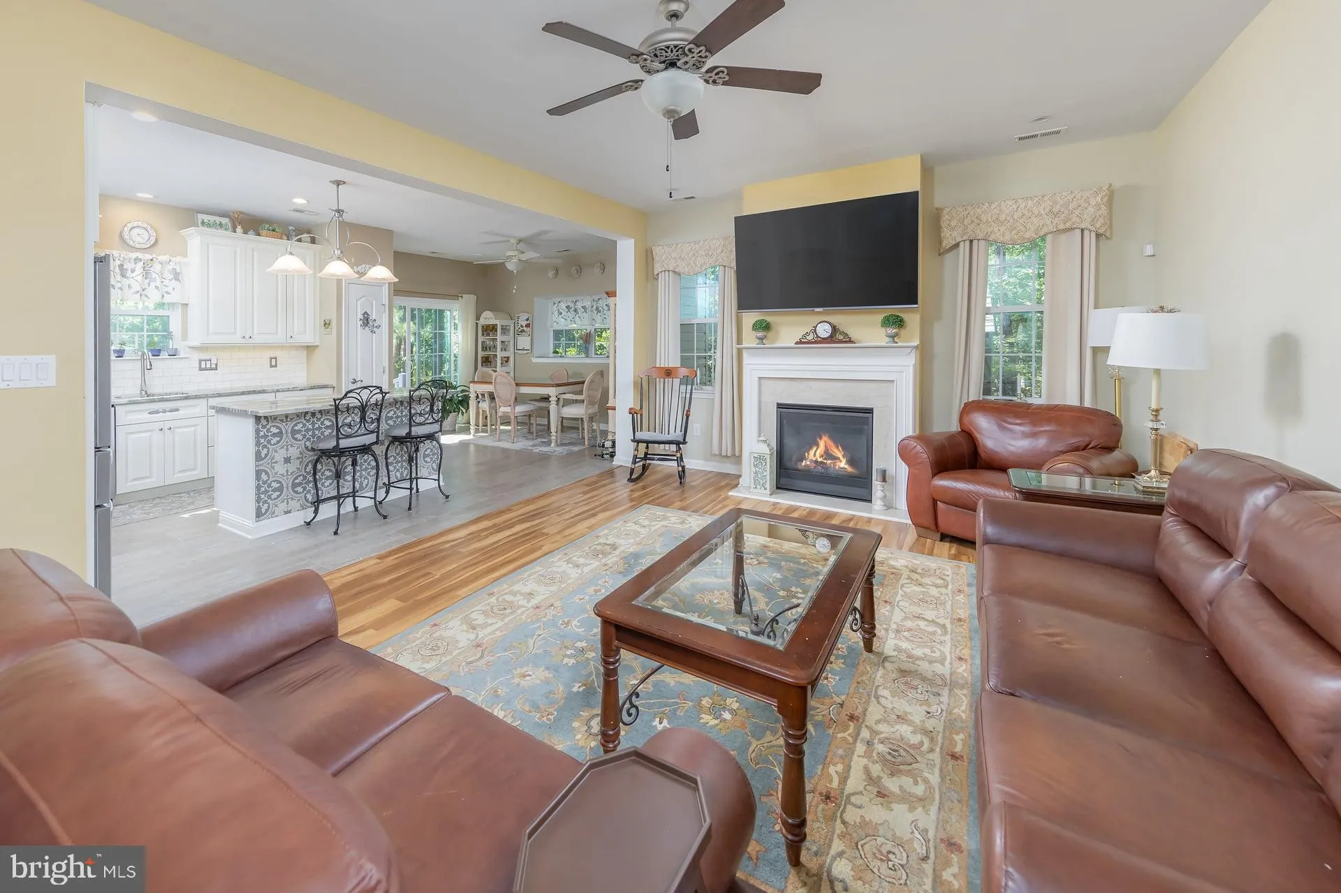 Berlin, New Jersey 08009, United States, 2 Bedrooms Bedrooms, ,2 BathroomsBathrooms,Residential,Contingent,215609