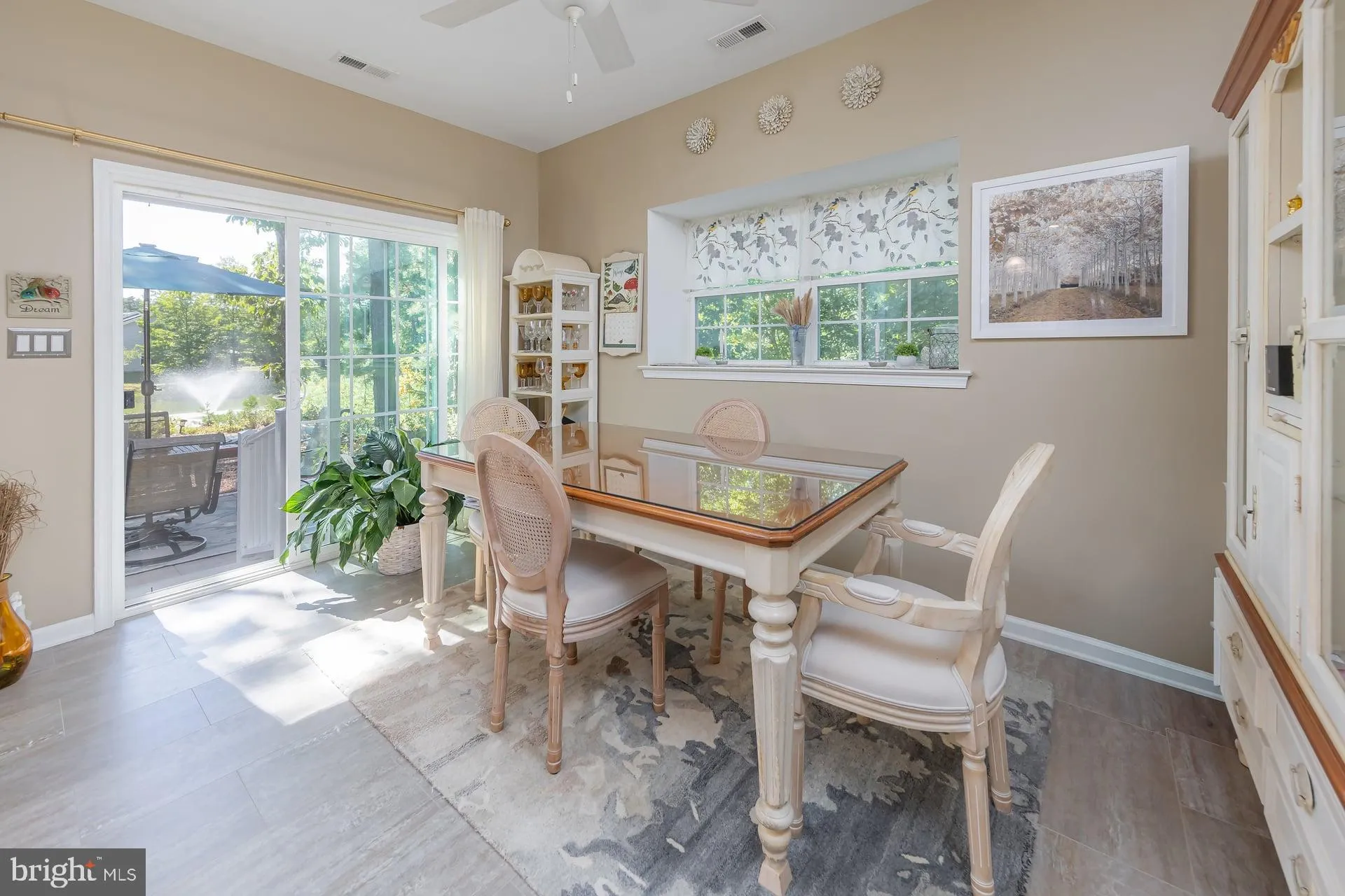 Berlin, New Jersey 08009, United States, 2 Bedrooms Bedrooms, ,2 BathroomsBathrooms,Residential,Contingent,215609