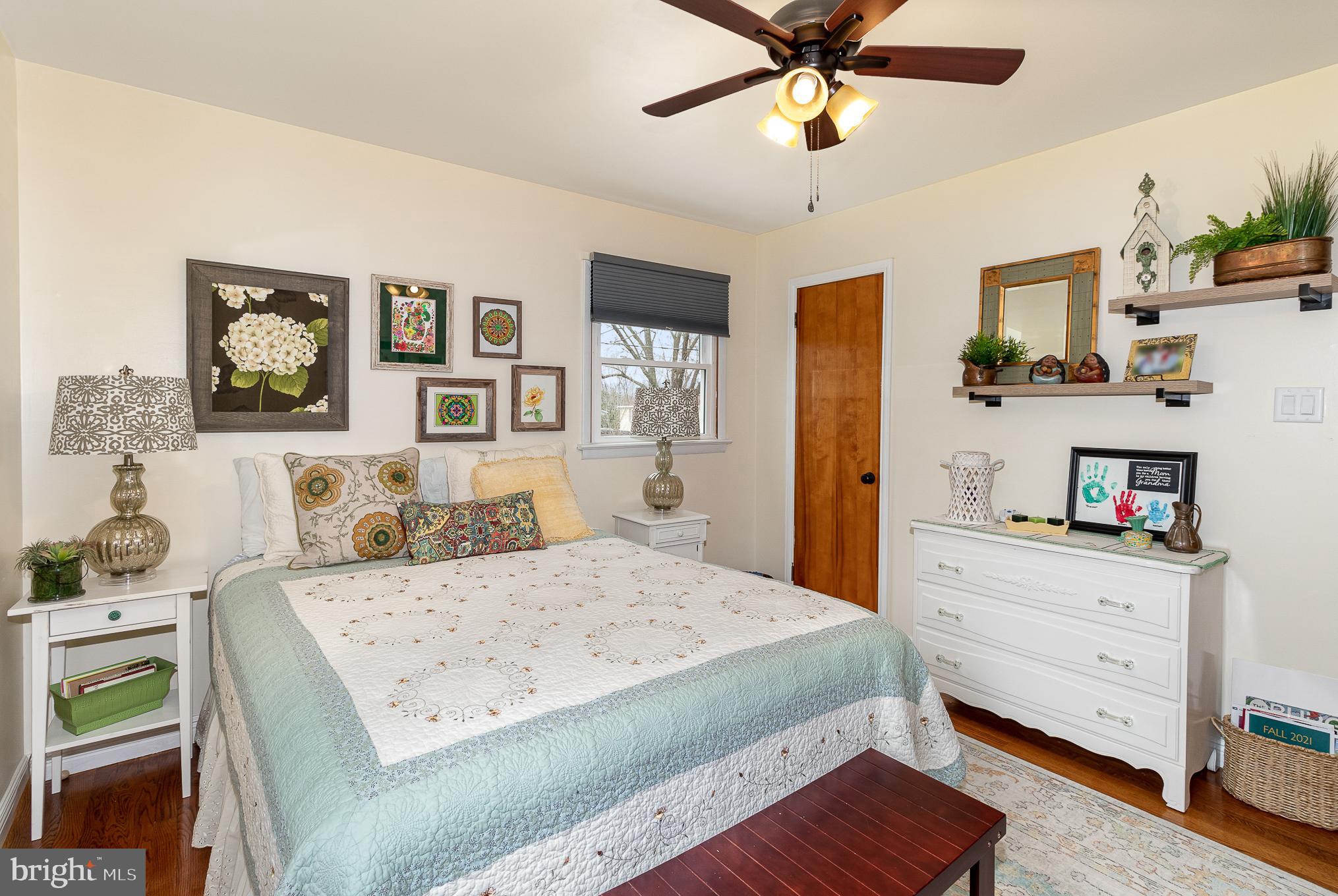 NOLL MANOR - Residential