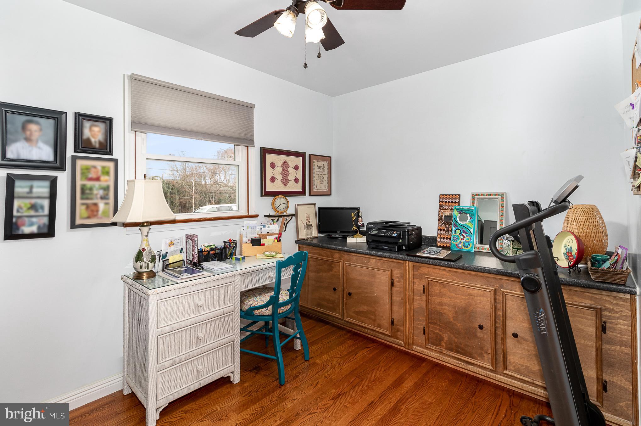 NOLL MANOR - Residential