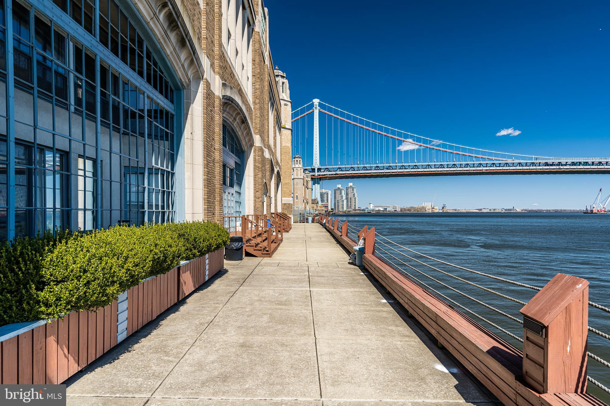 PENN'S LANDING - Residential