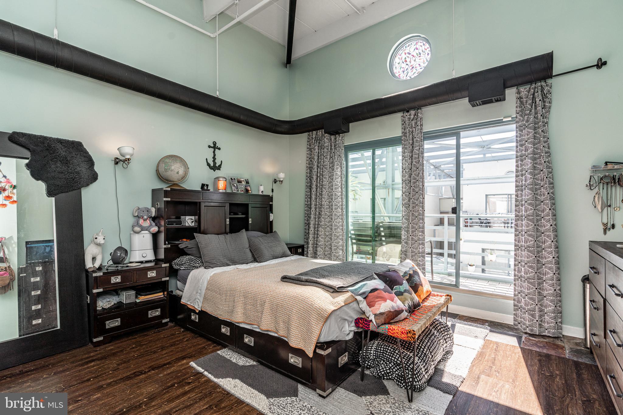 PENN'S LANDING - Residential