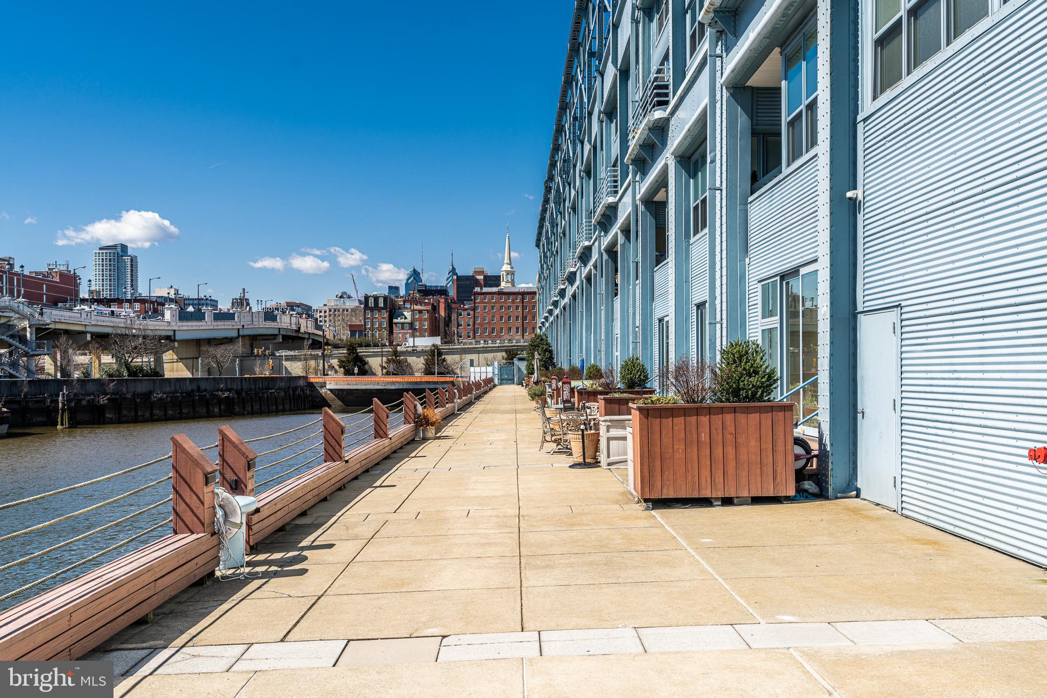 PENN'S LANDING - Residential