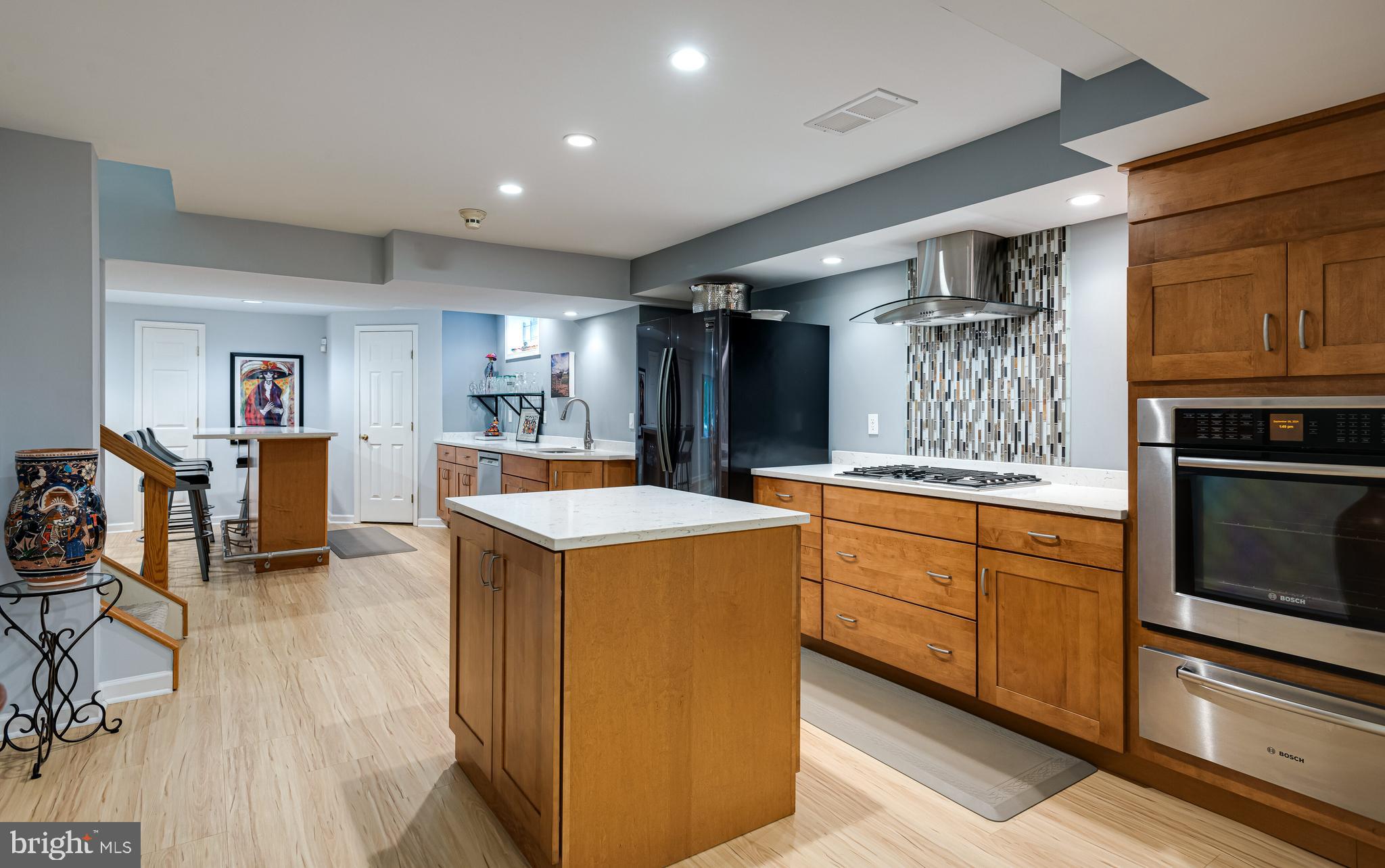 RAVENSCLIFF - Residential