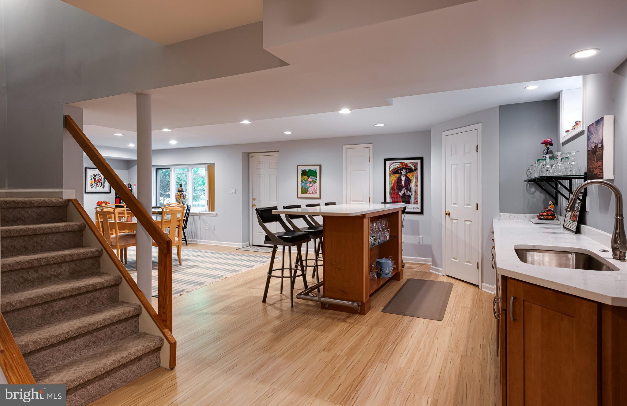 RAVENSCLIFF - Residential