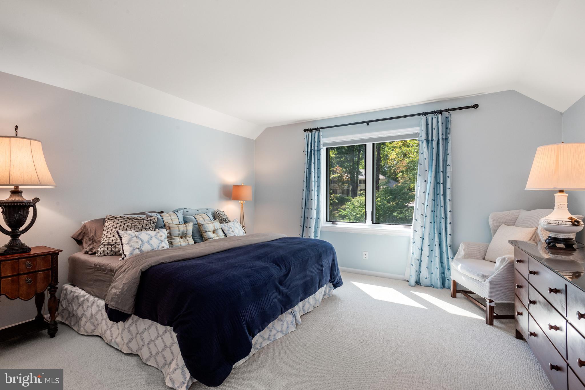 RAVENSCLIFF - Residential