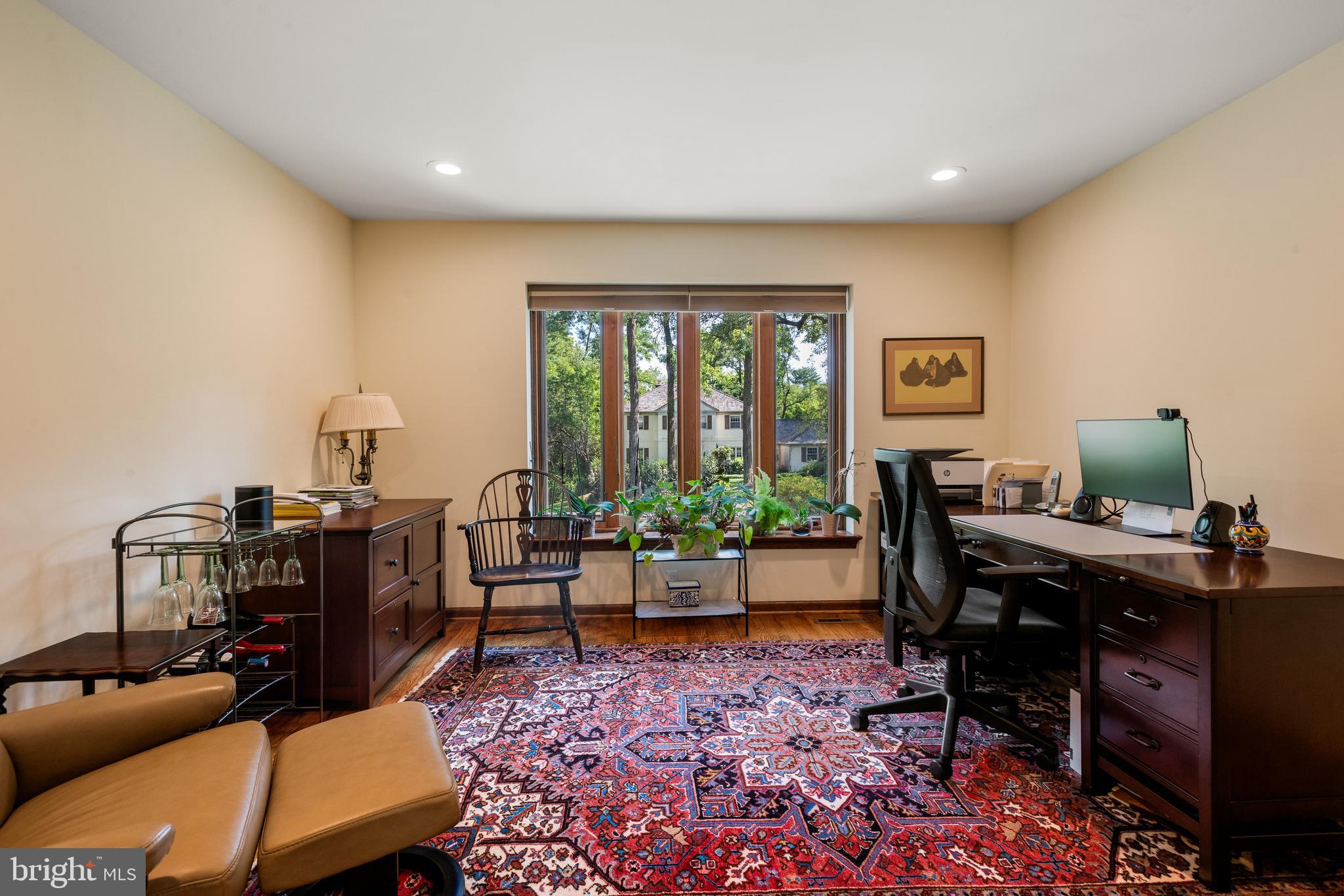 RAVENSCLIFF - Residential