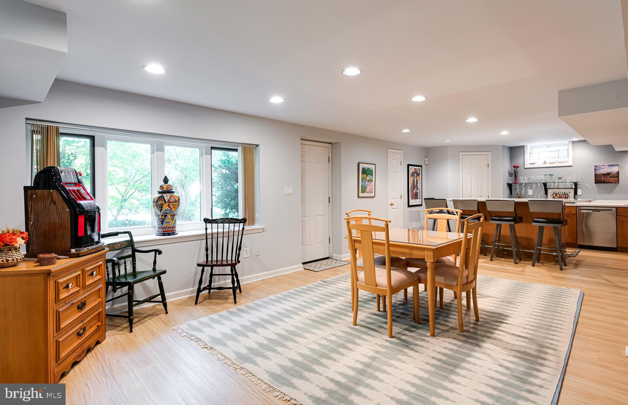 RAVENSCLIFF - Residential